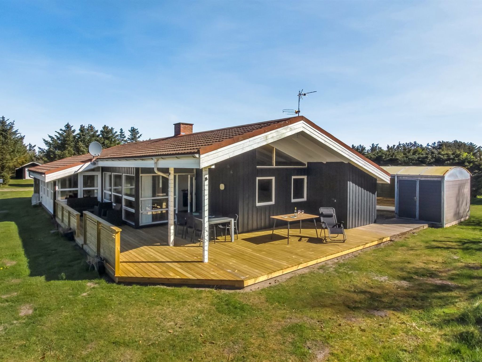 "Peder" - 700m from the sea