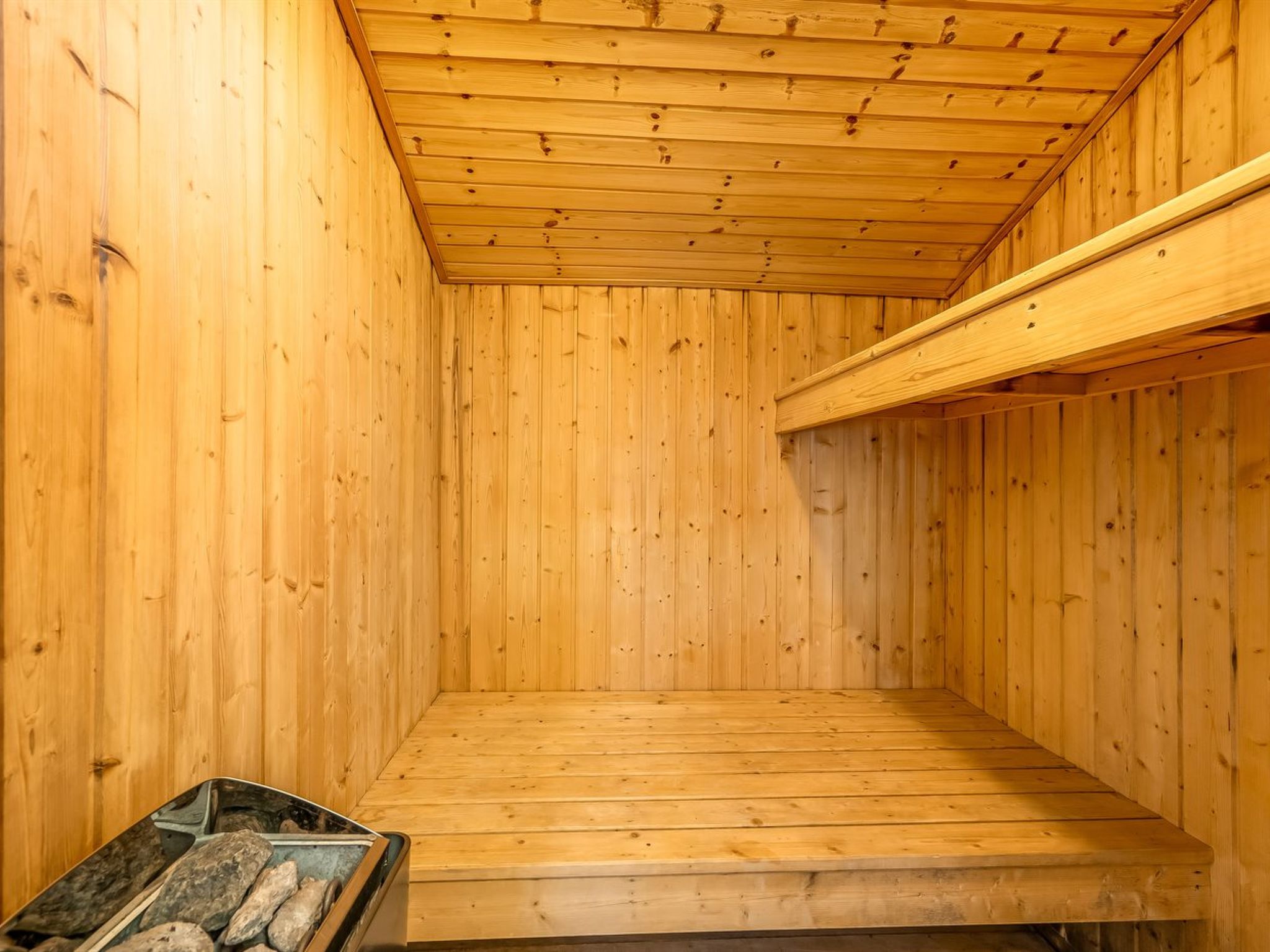 "Peder" - 700m from the sea-Binnen