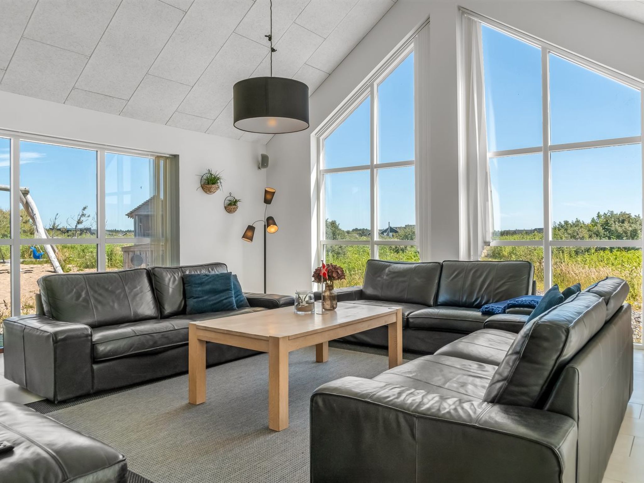 "Jonas" - 450m from the sea-Drinnen