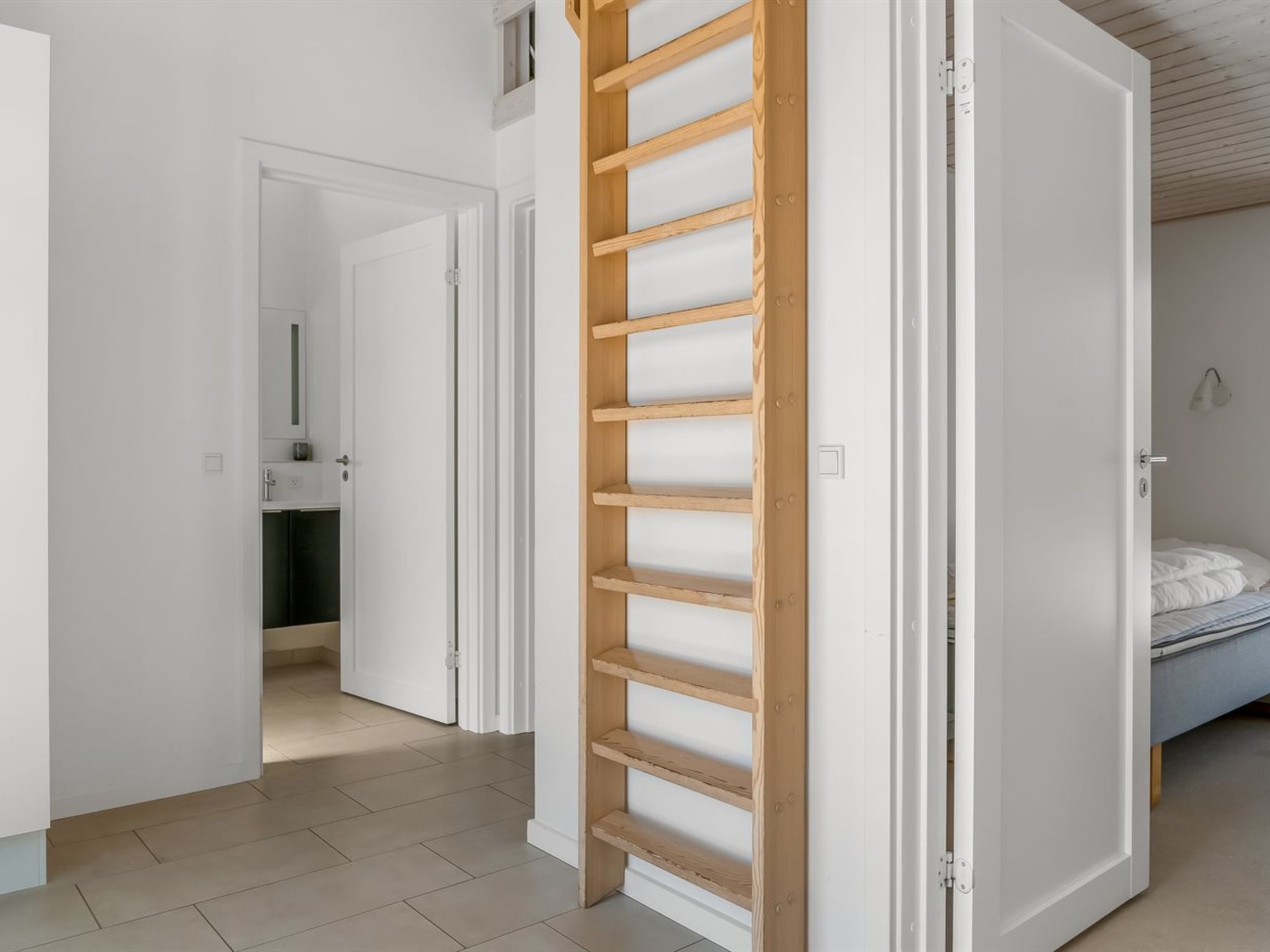 "Jonas" - 450m from the sea-Drinnen