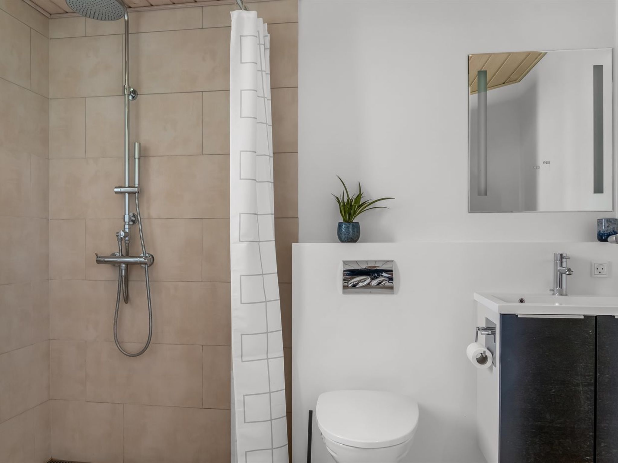 "Jonas" - 450m from the sea-Drinnen