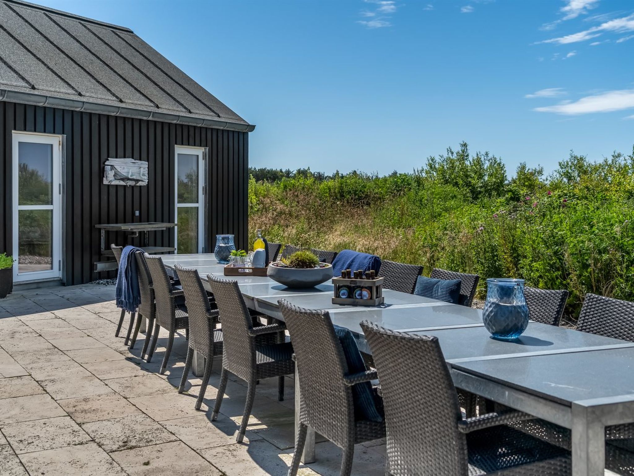 "Jonas" - 450m from the sea-Draußen