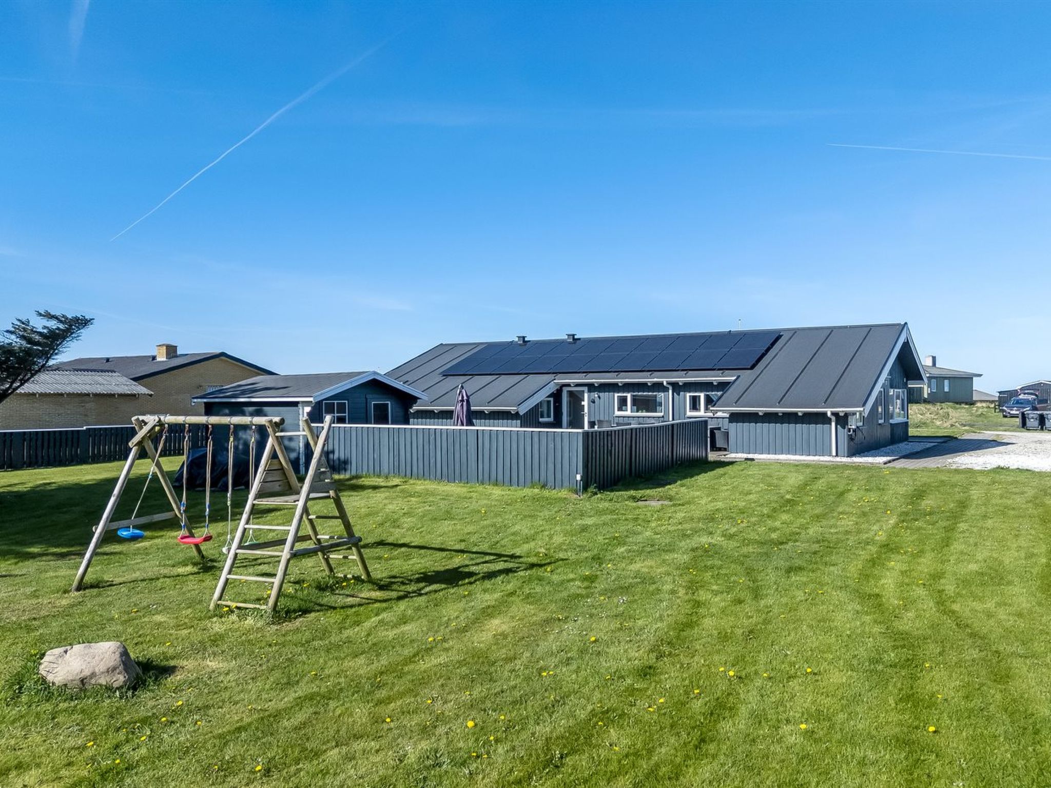 "Månviva" - 250m from the sea-Buiten