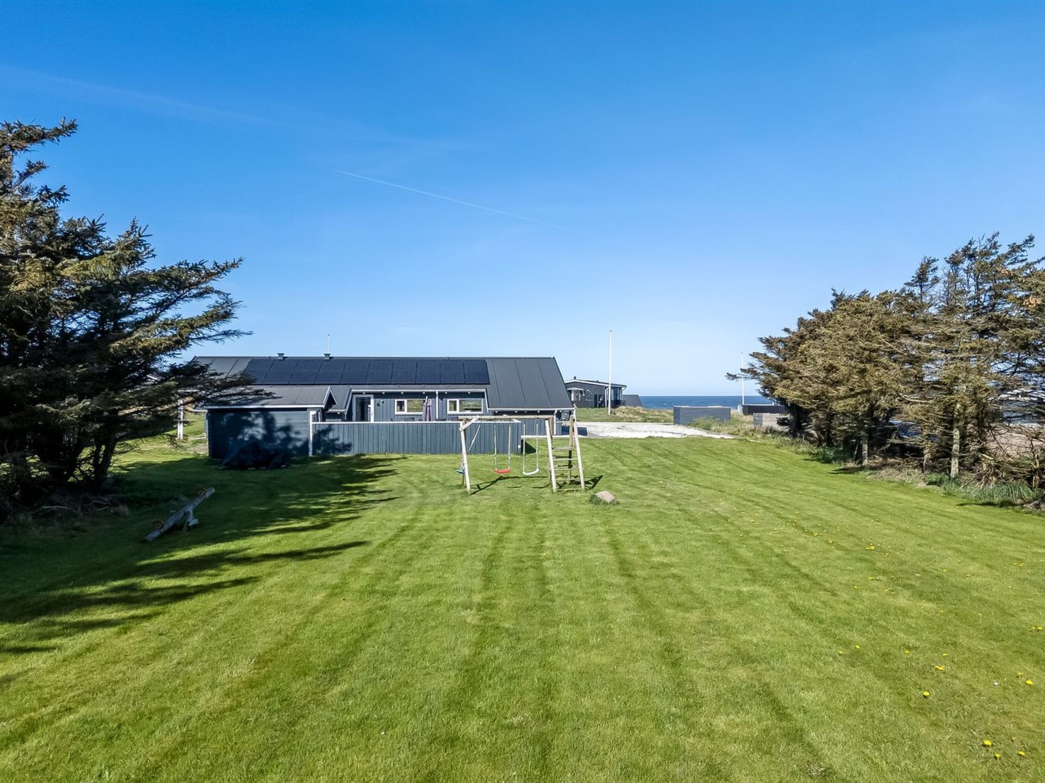 "Månviva" - 250m from the sea-Buiten