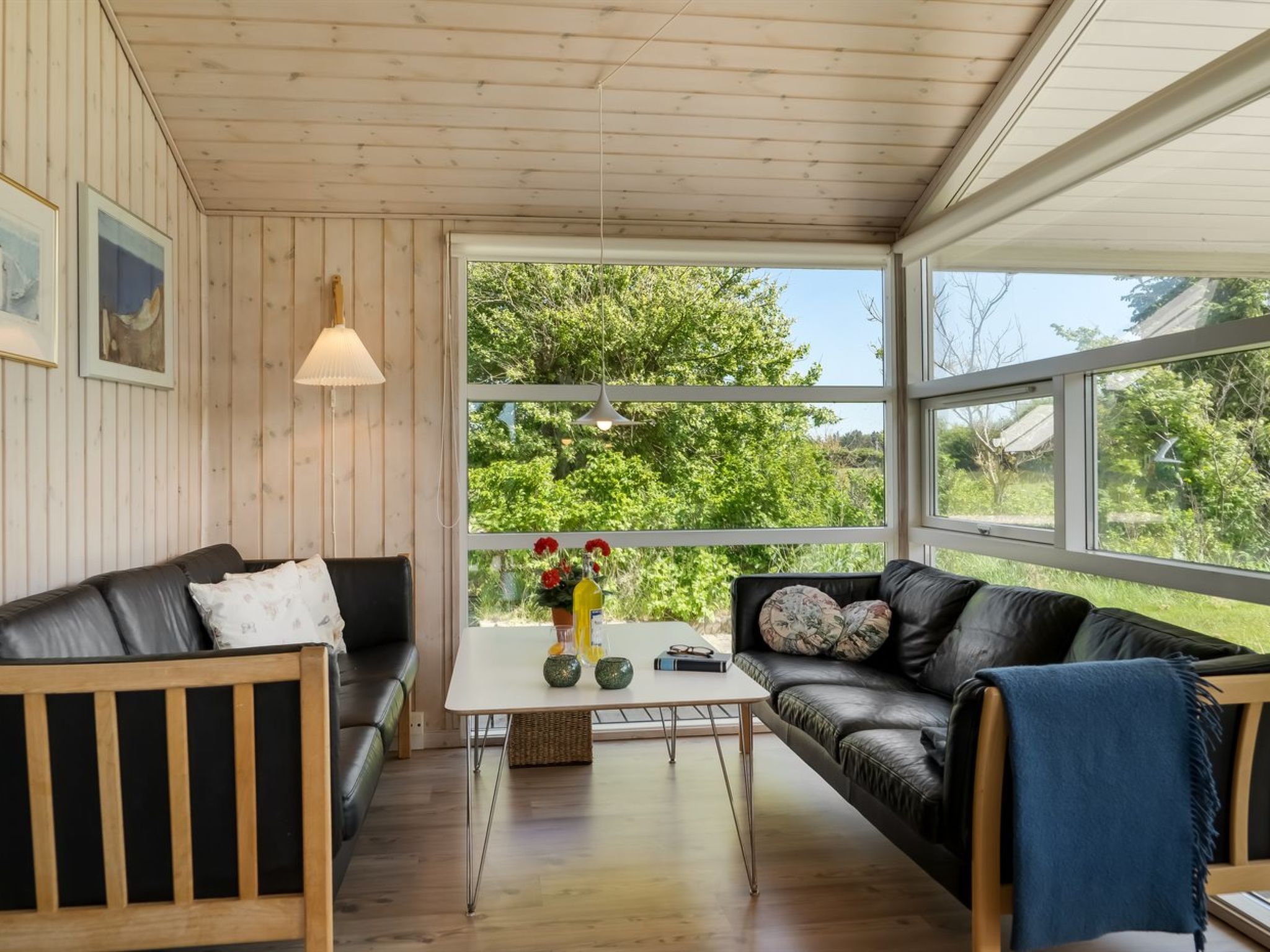 "Annvy" - 875m from the sea-Binnen