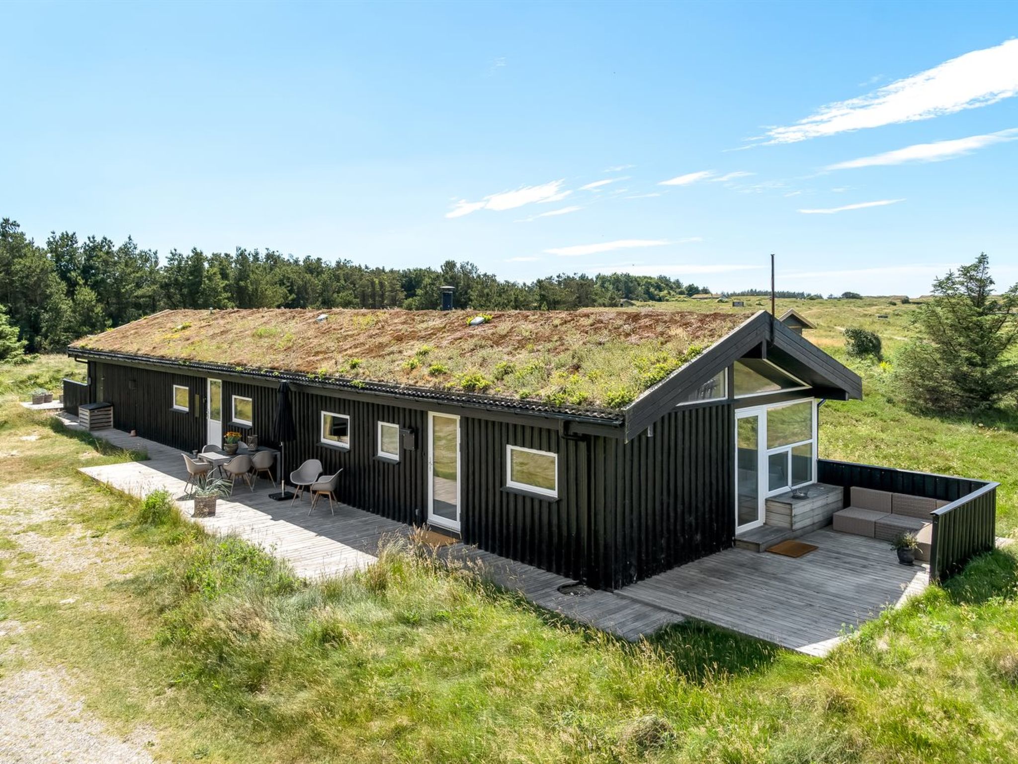 "Virpi" - 1.1km from the sea - Buiten