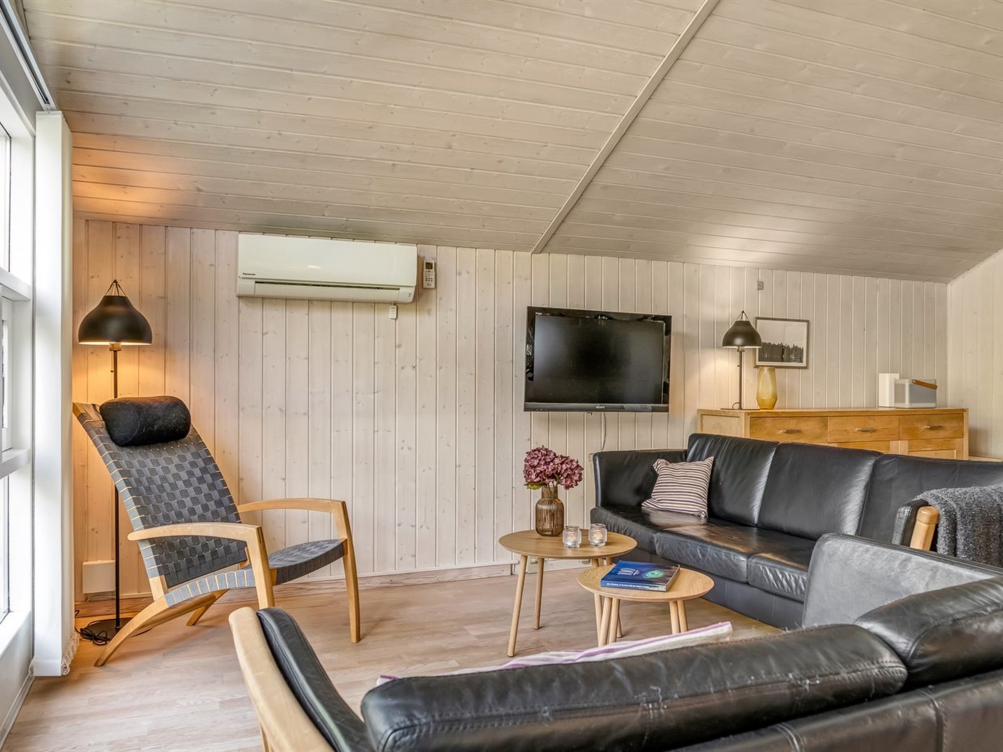 "Josef" - 1.2km from the sea-Dedans