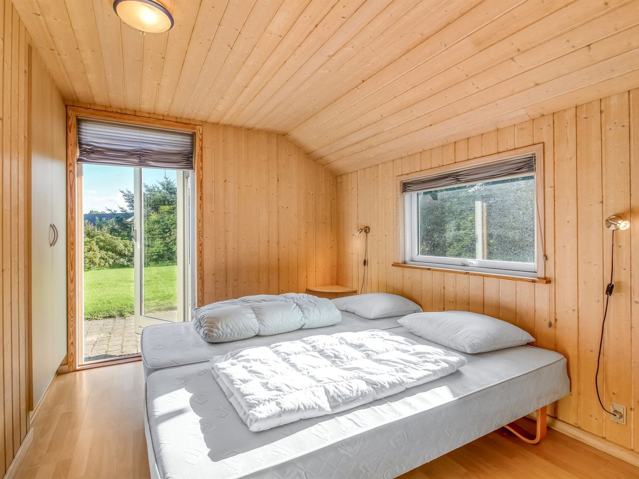 "Tonje" - 600m from the sea - Binnen