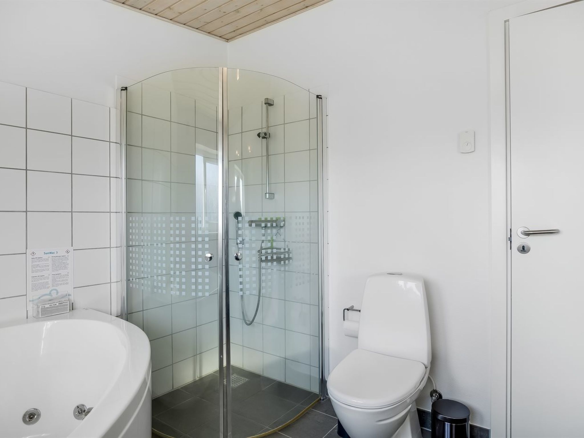 "Annakarin" - 1.2km from the sea - Drinnen