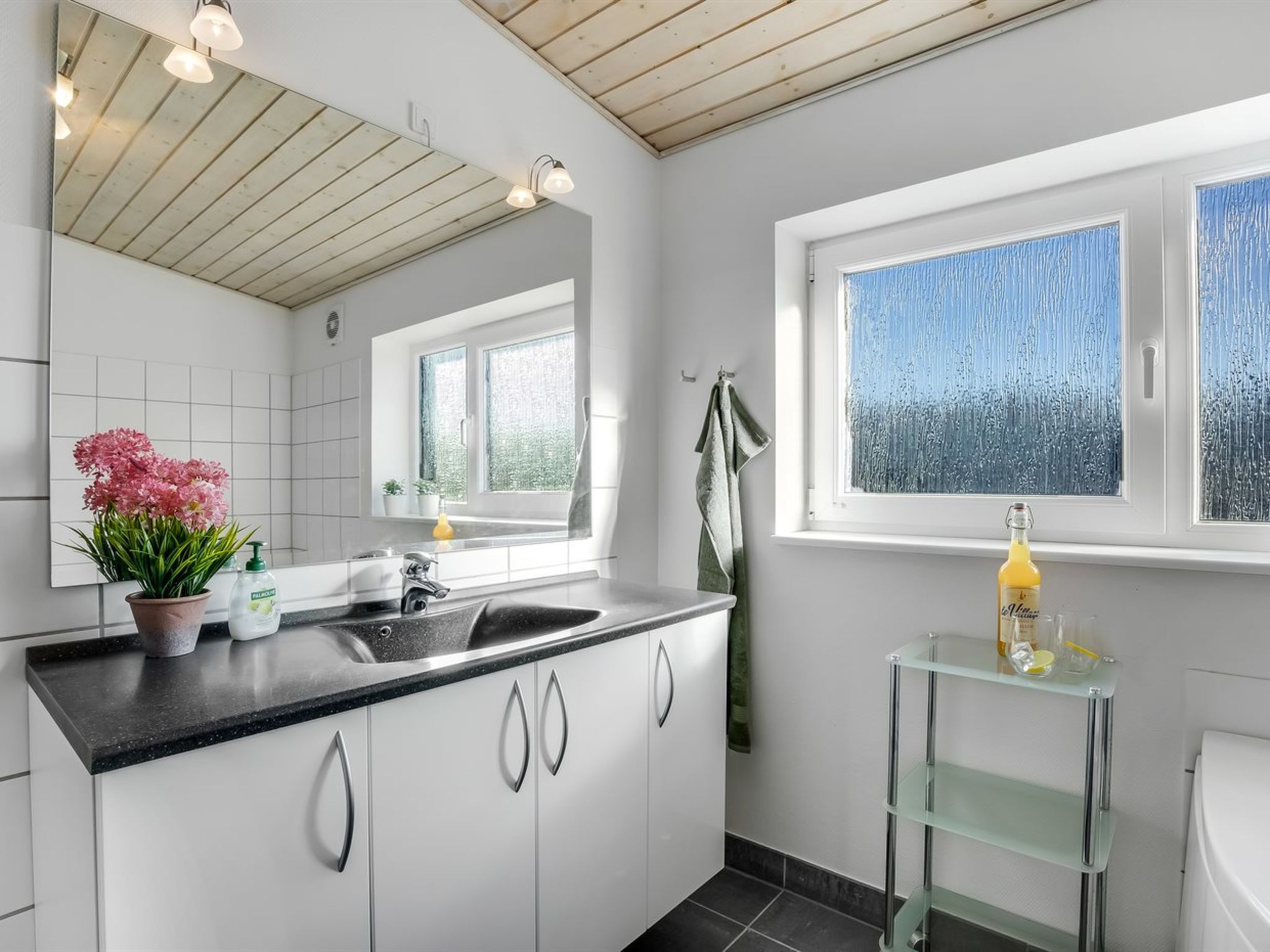 "Annakarin" - 1.2km from the sea - Drinnen