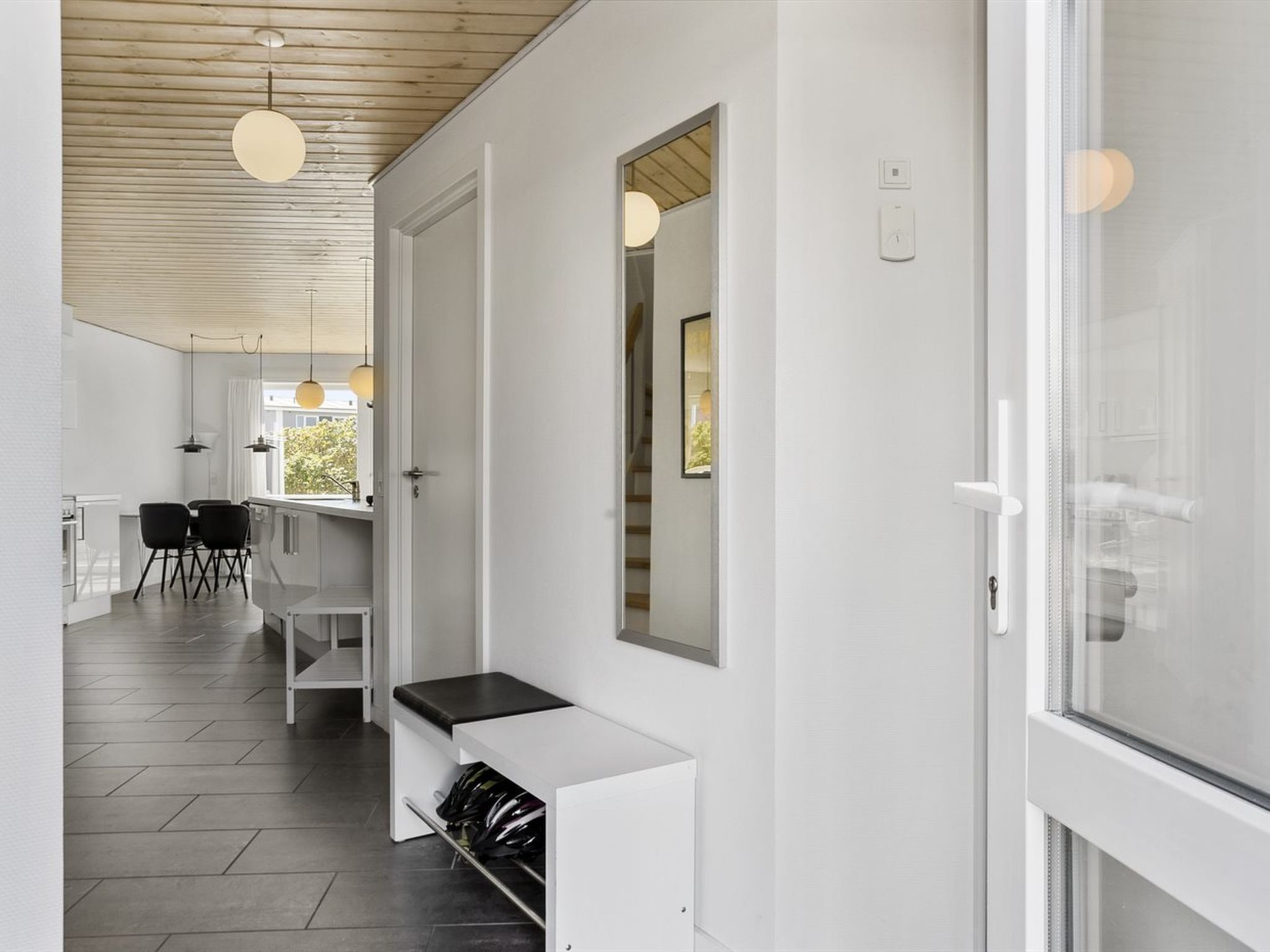 "Annakarin" - 1.2km from the sea - Drinnen