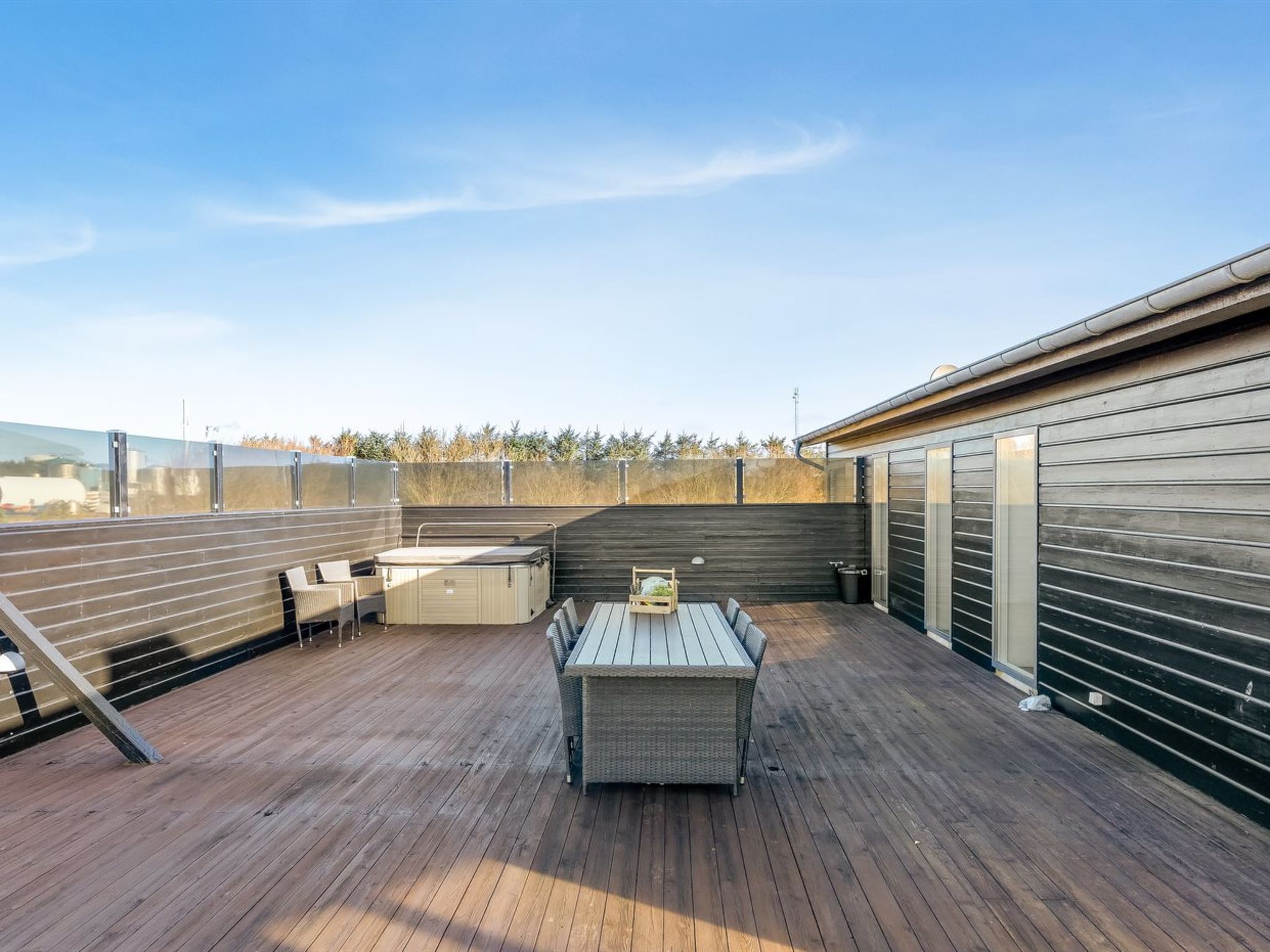 "Emelita" - 1.4km from the sea — Terrace (2 of 33)