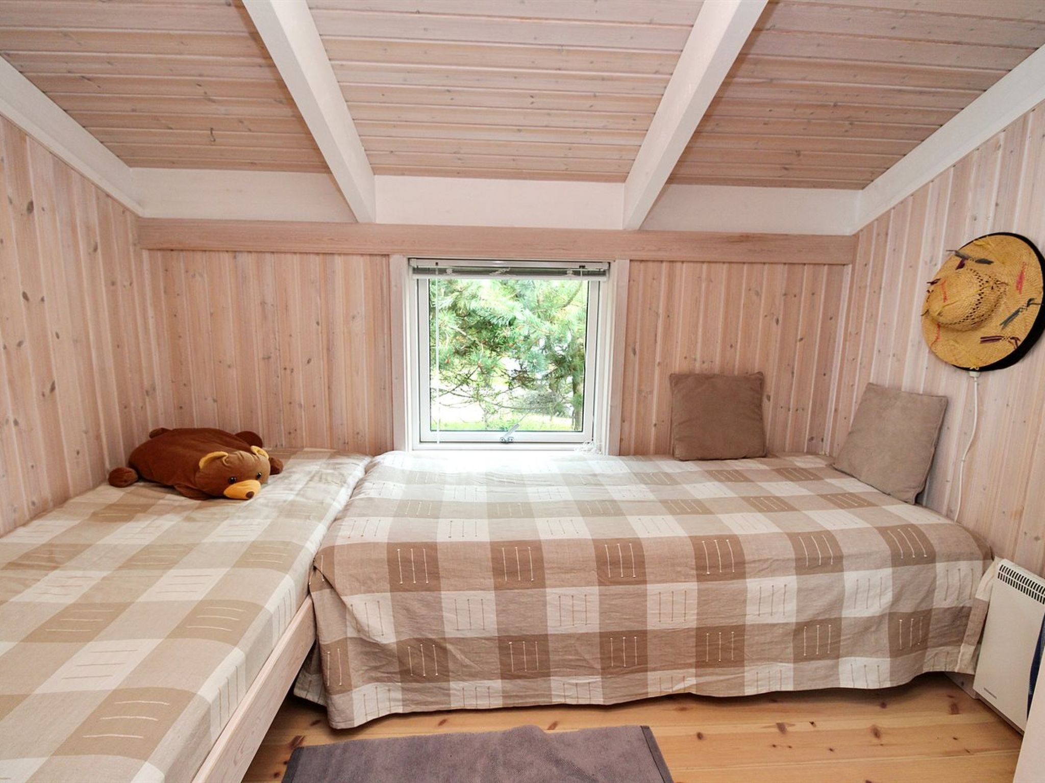 "Ilya" - 900m from the sea - Inside