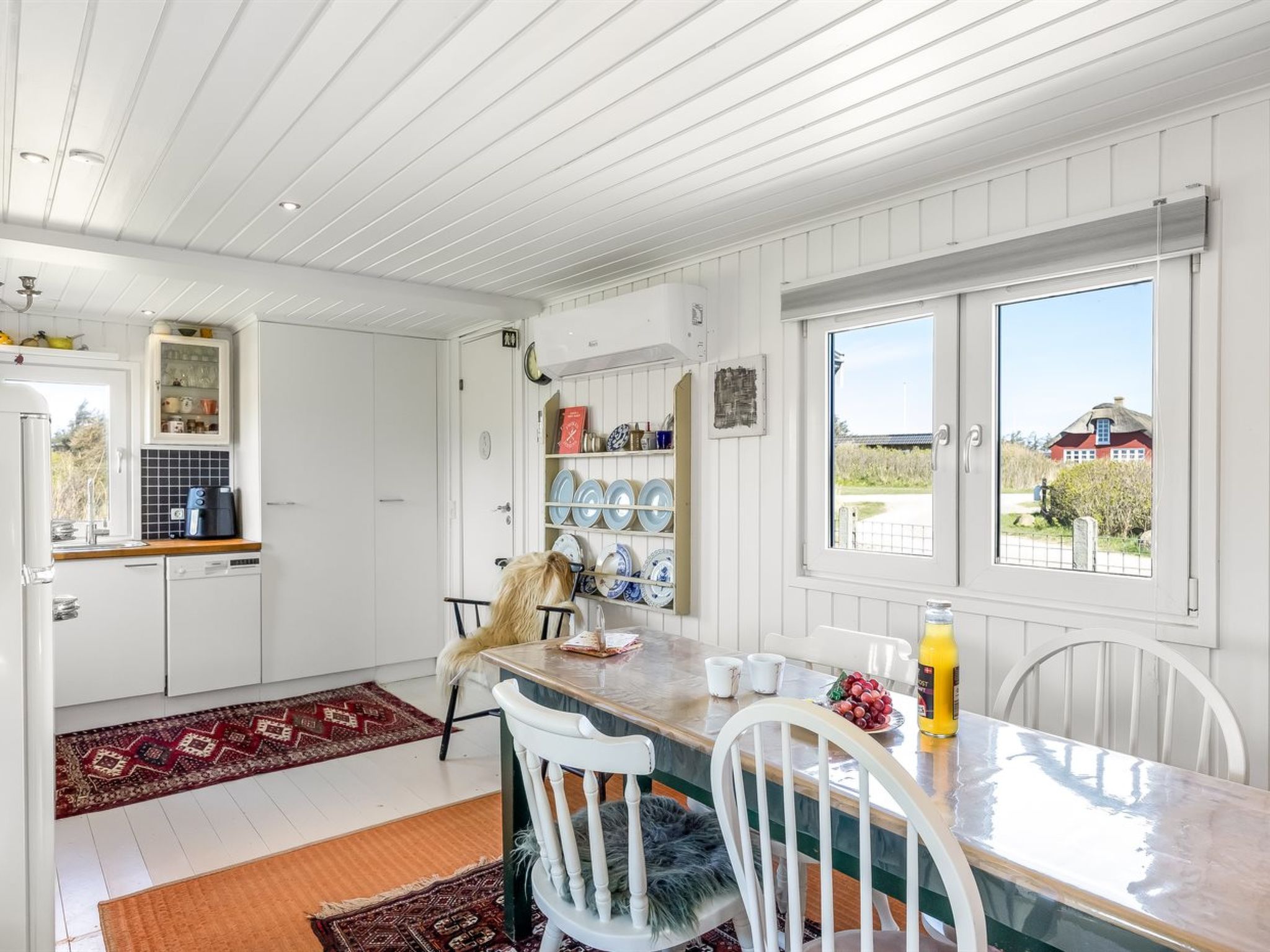 "Niela" - 300m from the sea - Binnen