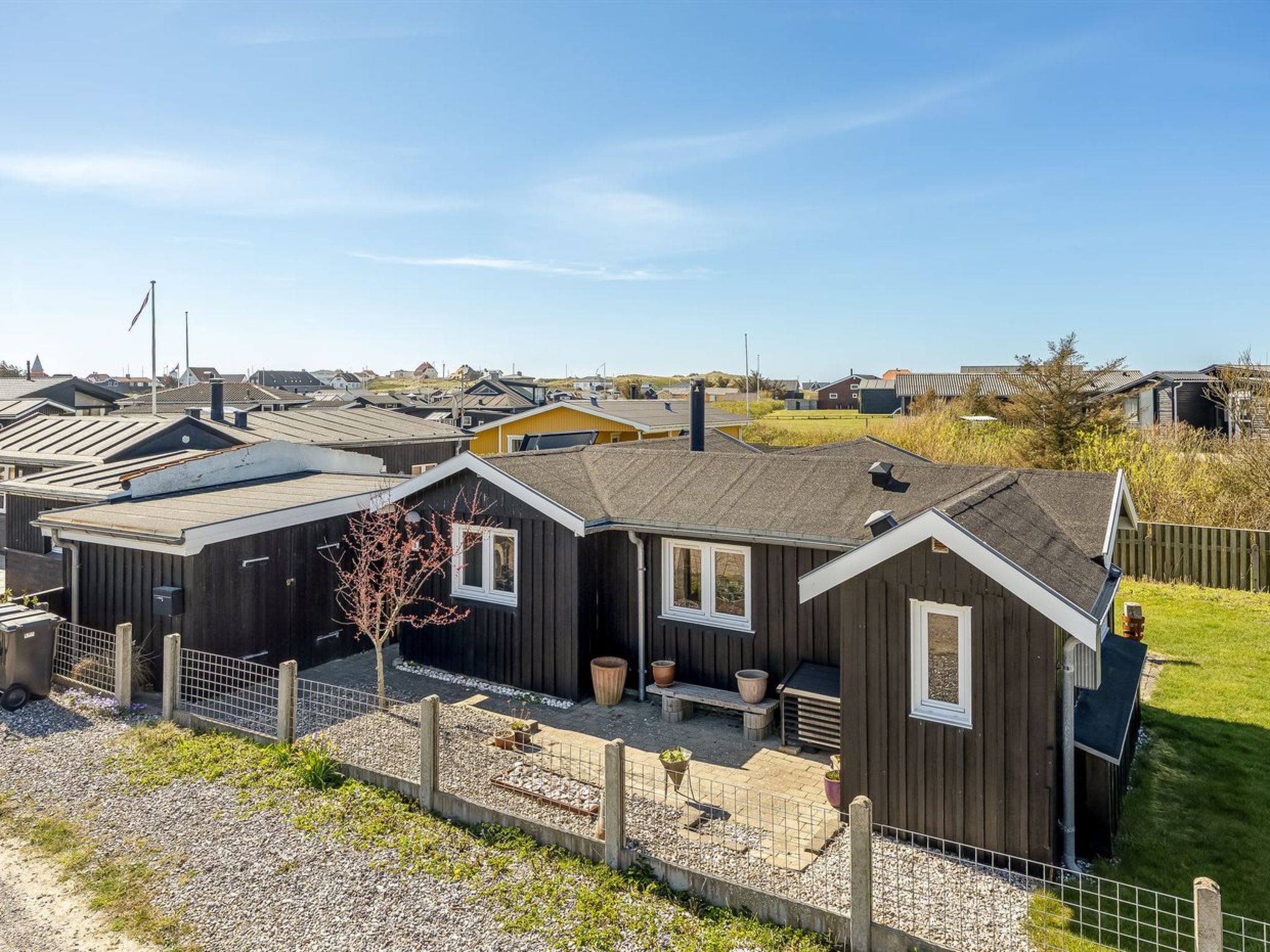"Niela" - 300m from the sea - Buiten
