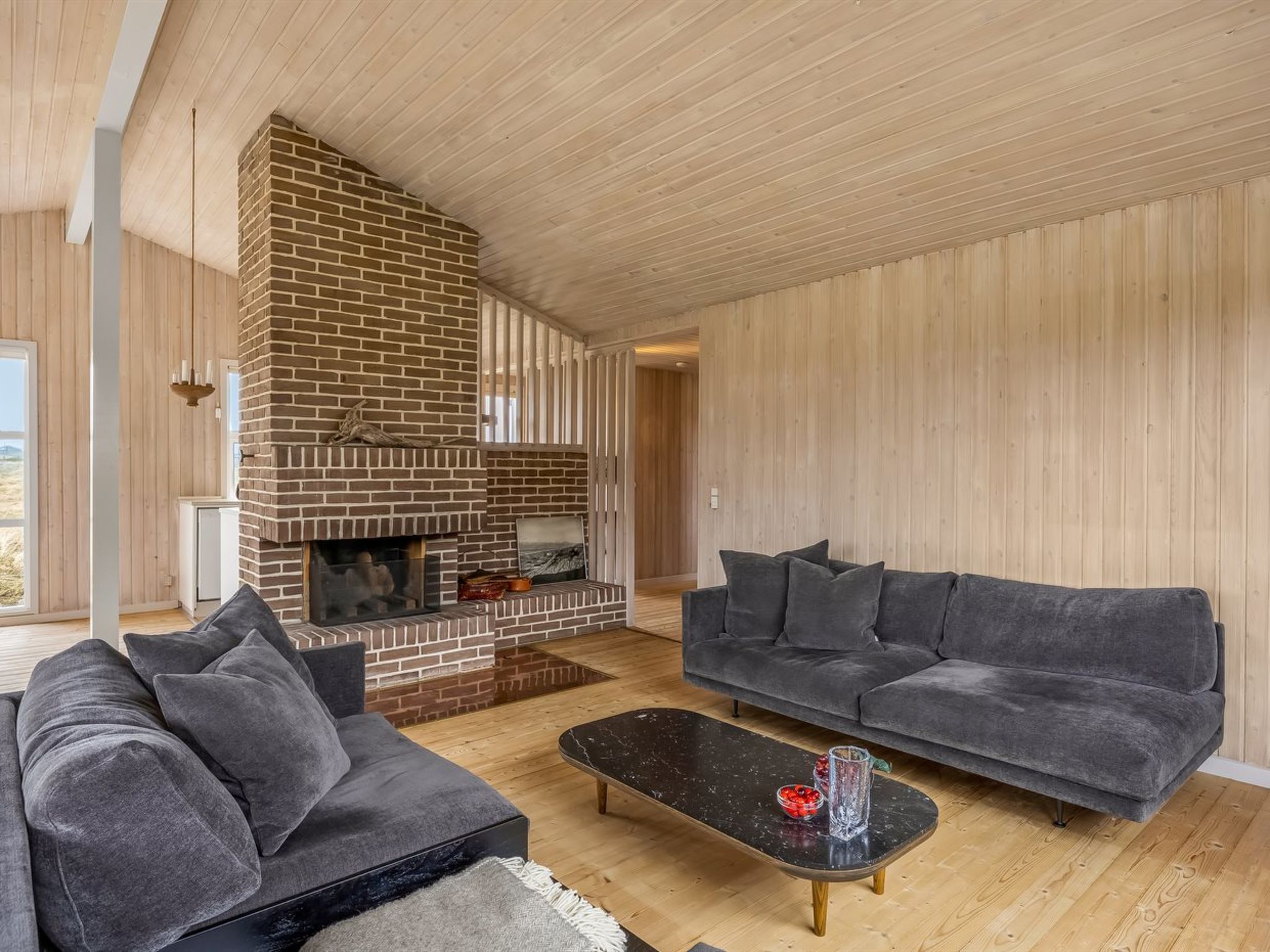 "Sighfrith" - 500m from the sea - Binnen