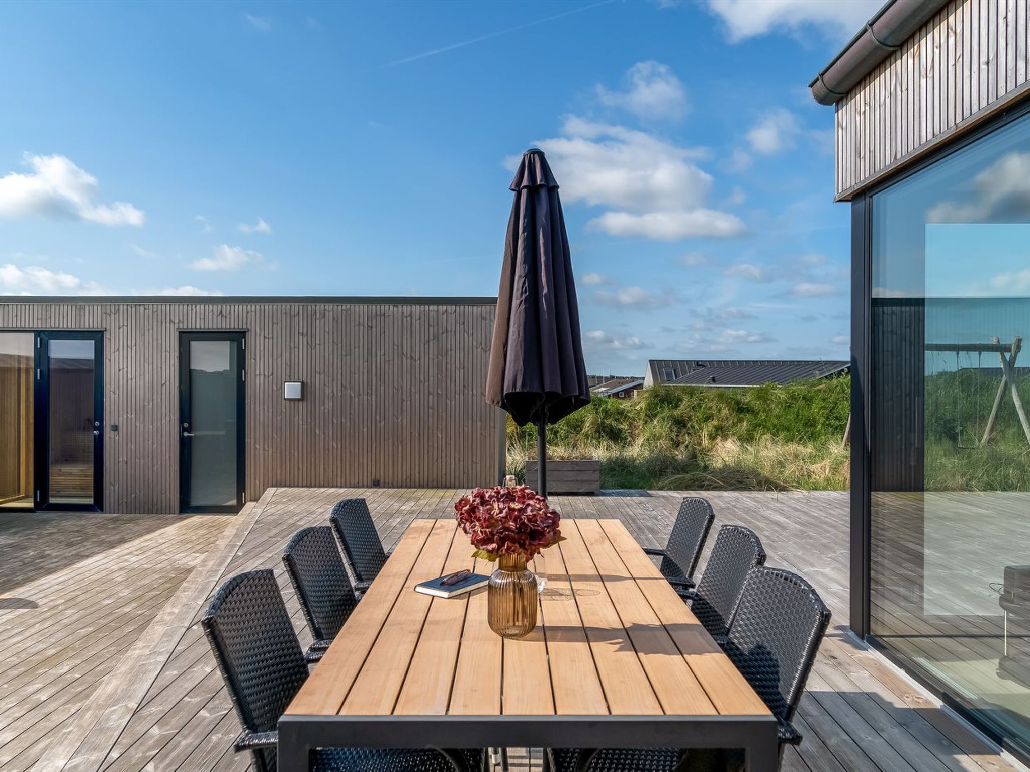 "Uolevi" - 130m from the sea - Buiten