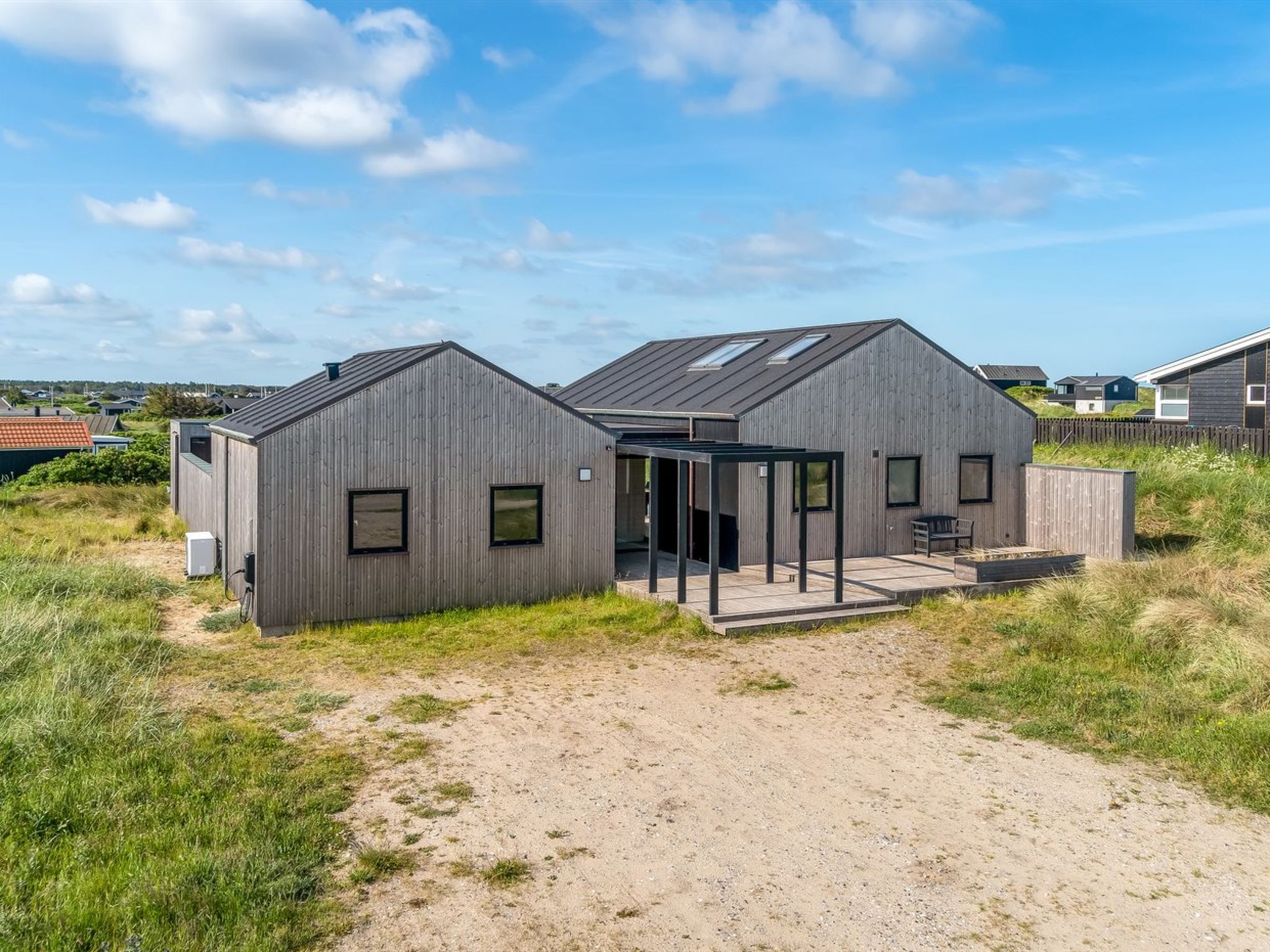 "Uolevi" - 130m from the sea - Buiten