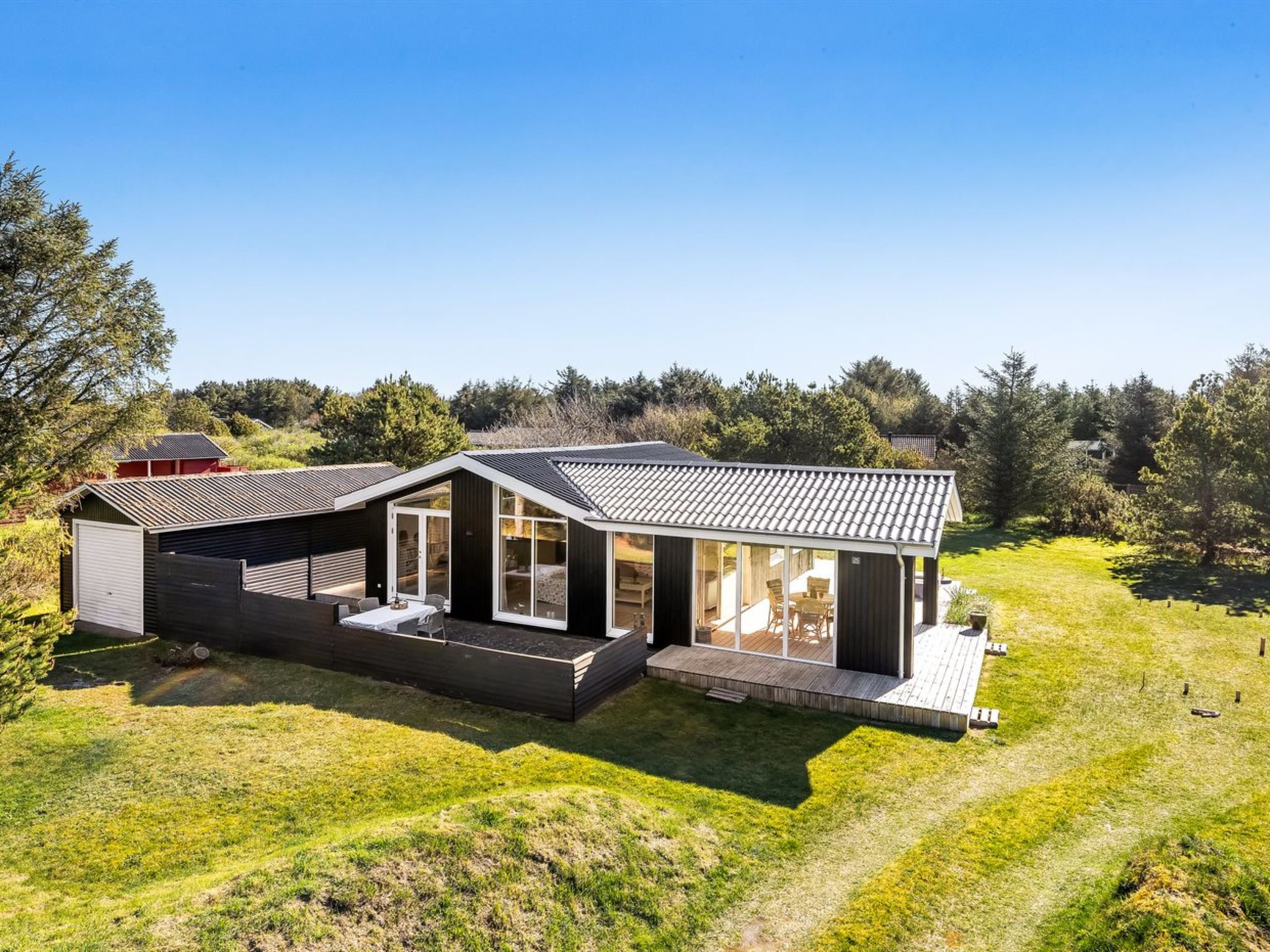 "Frede" - 600m from the sea