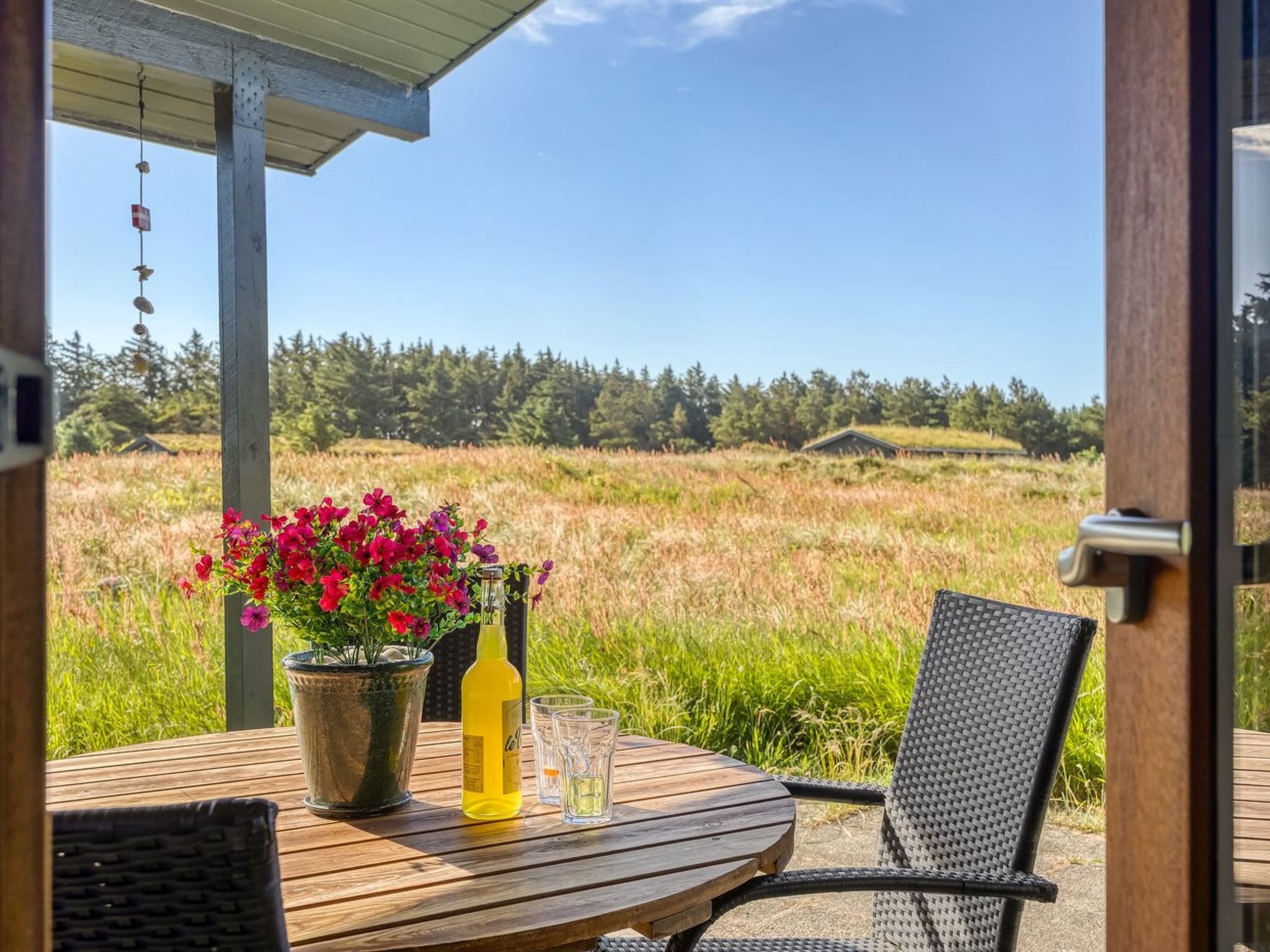 "Satu" - 1.5km from the sea - Buiten