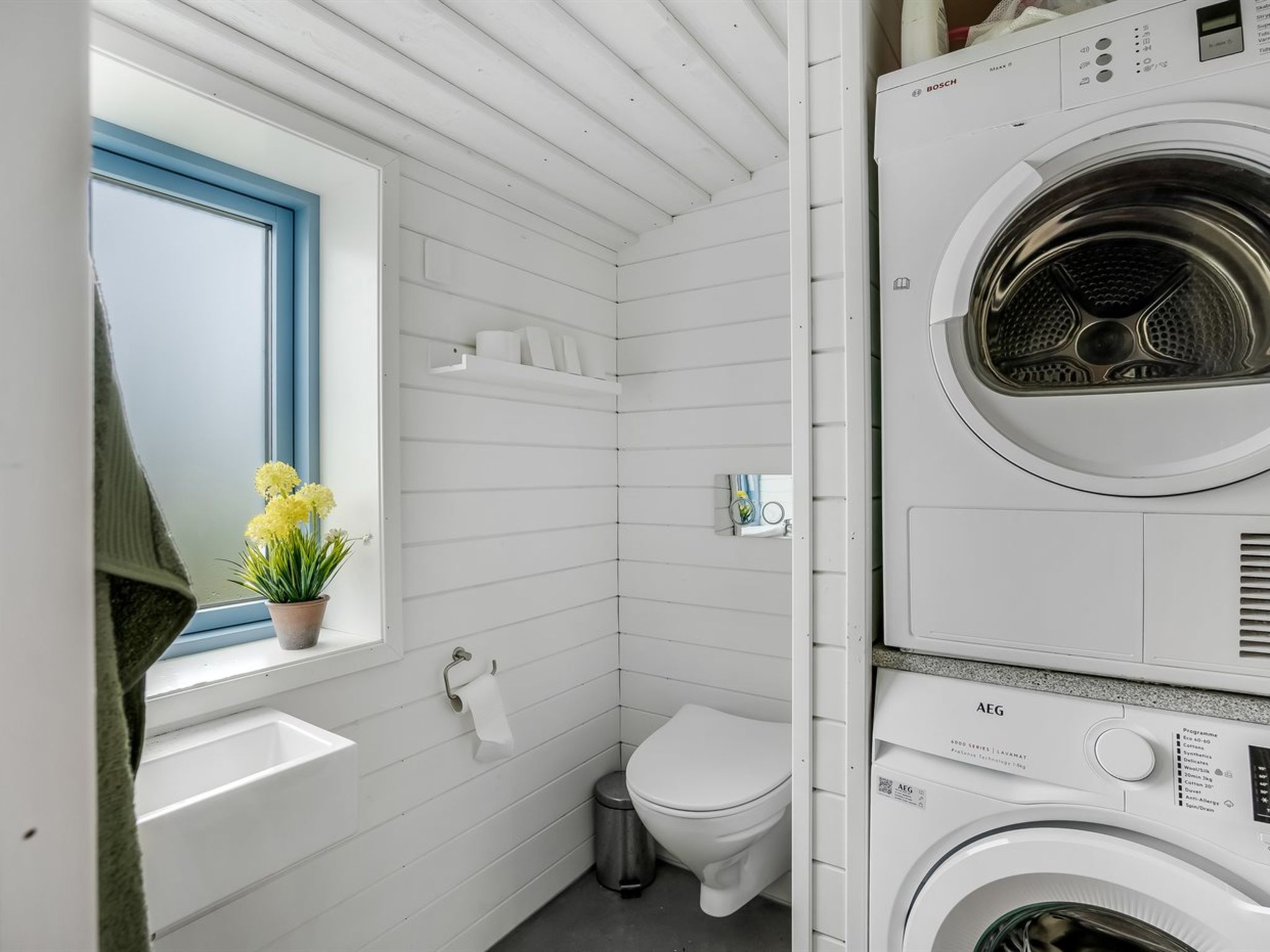 "Ajvi" - 250m from the sea - Drinnen