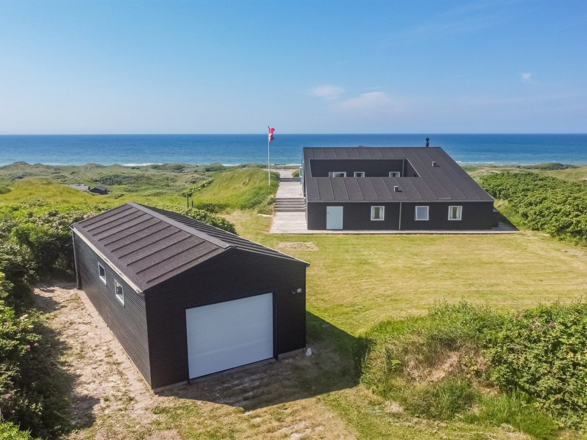 "Ajvi" - 250m from the sea - Draußen