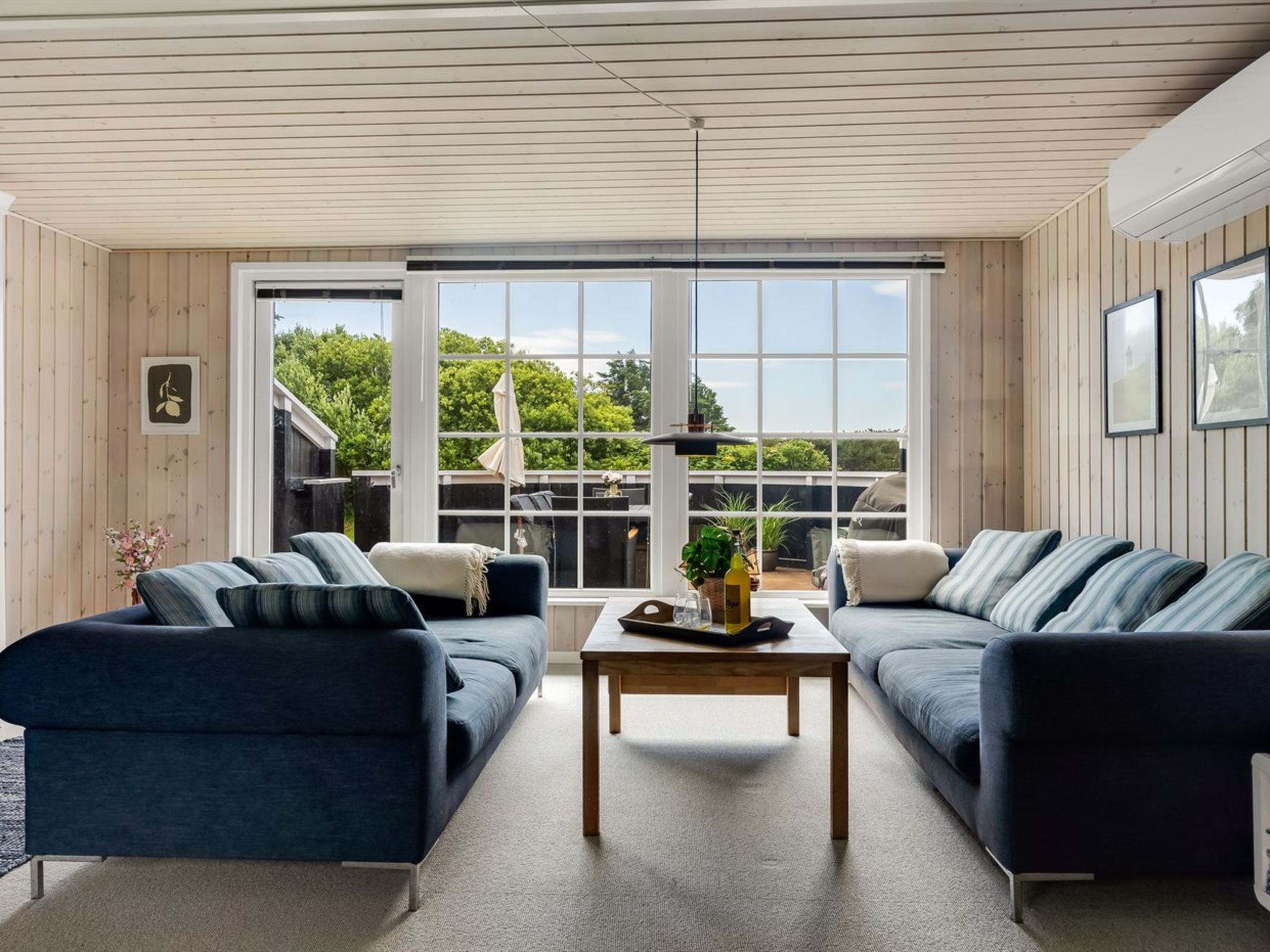 "Isabel" - 650m from the sea - Inside