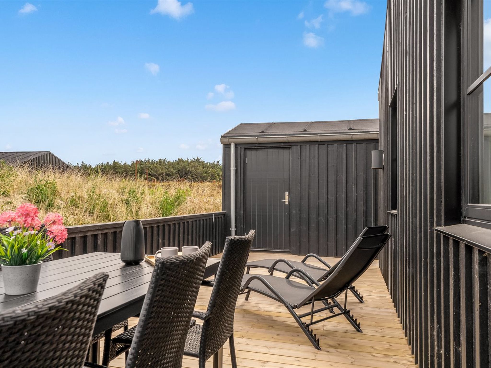 "Karoliina" - 500m from the sea - Buiten