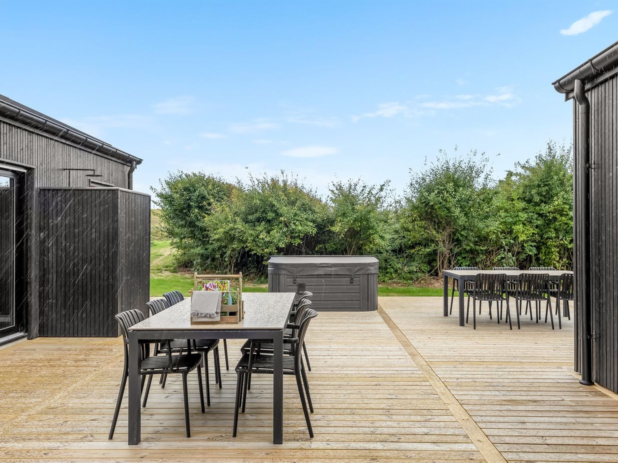 "Kamile" - 500m from the sea - Buiten