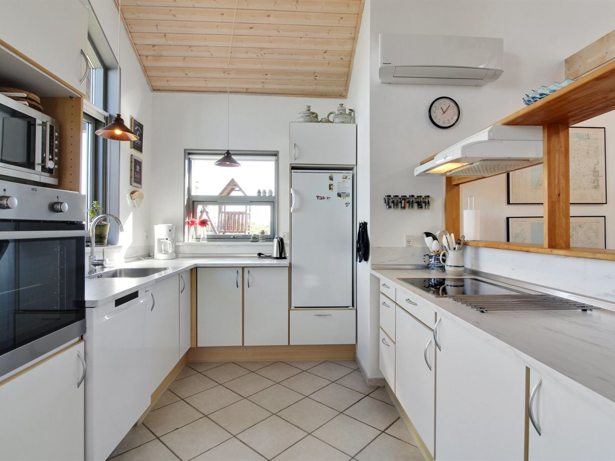 "Lothen" - 500m from the sea - Binnen