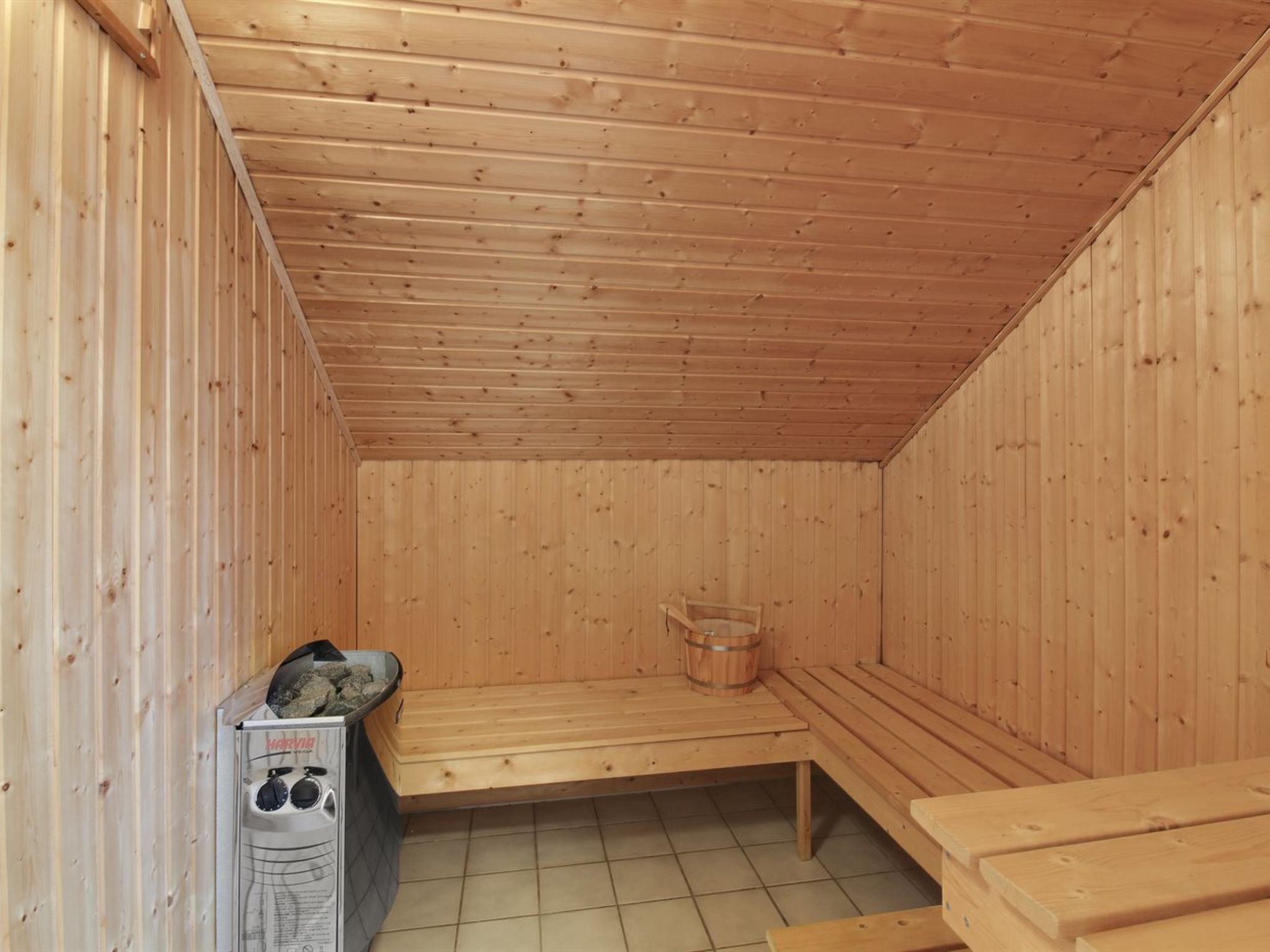 "Lothen" - 500m from the sea - Binnen
