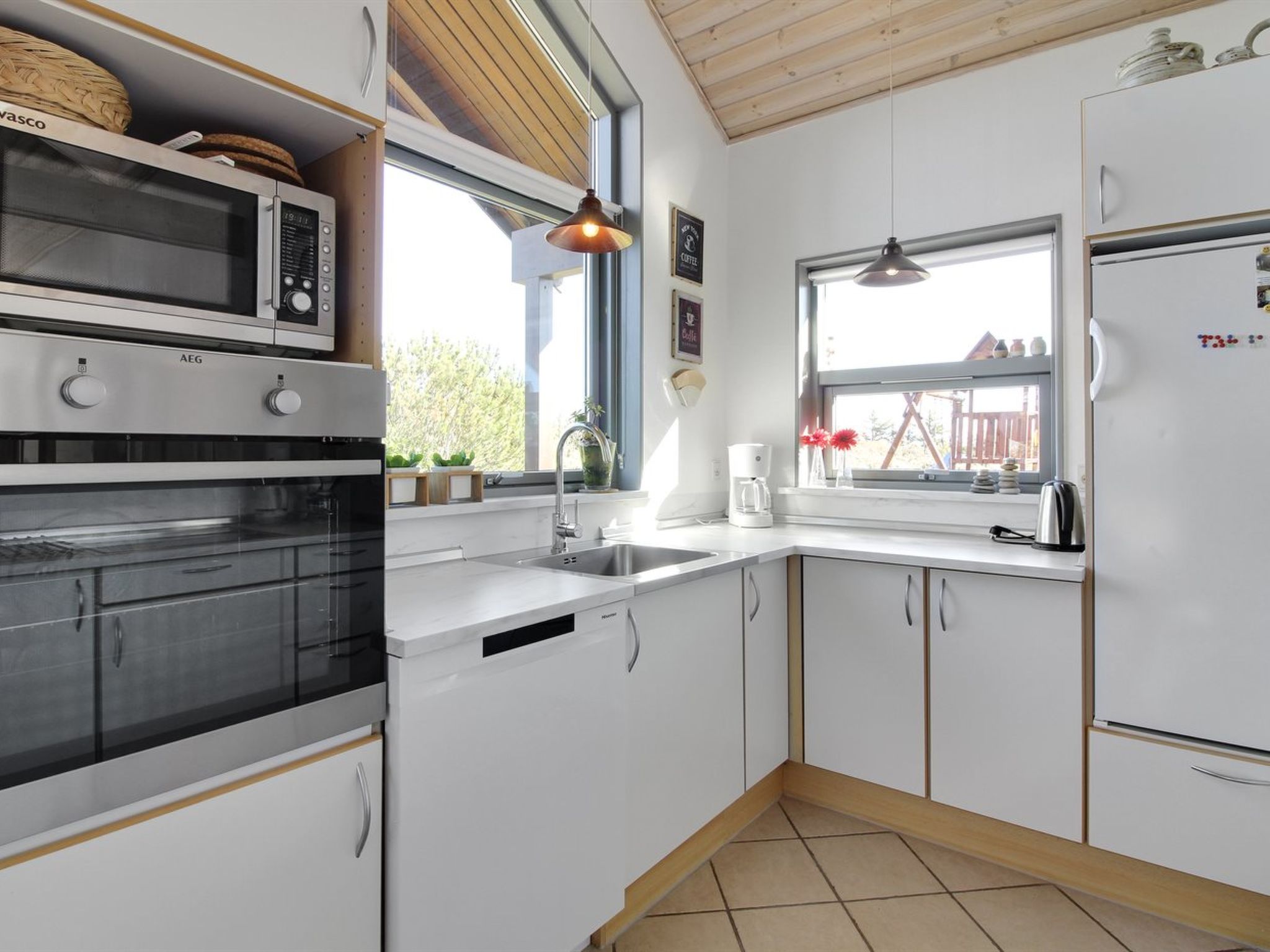 "Lothen" - 500m from the sea - Binnen