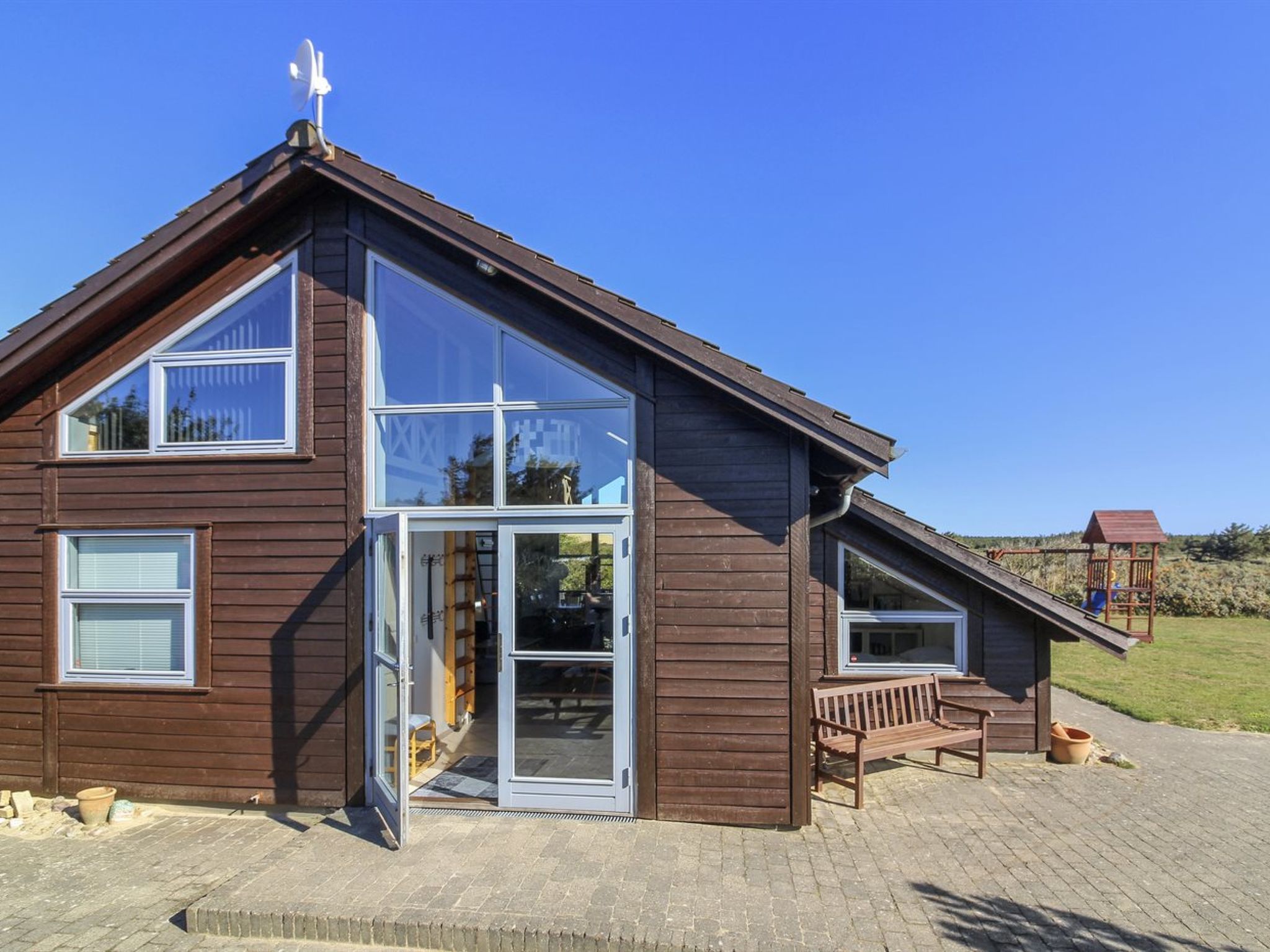 "Lothen" - 500m from the sea - Buiten