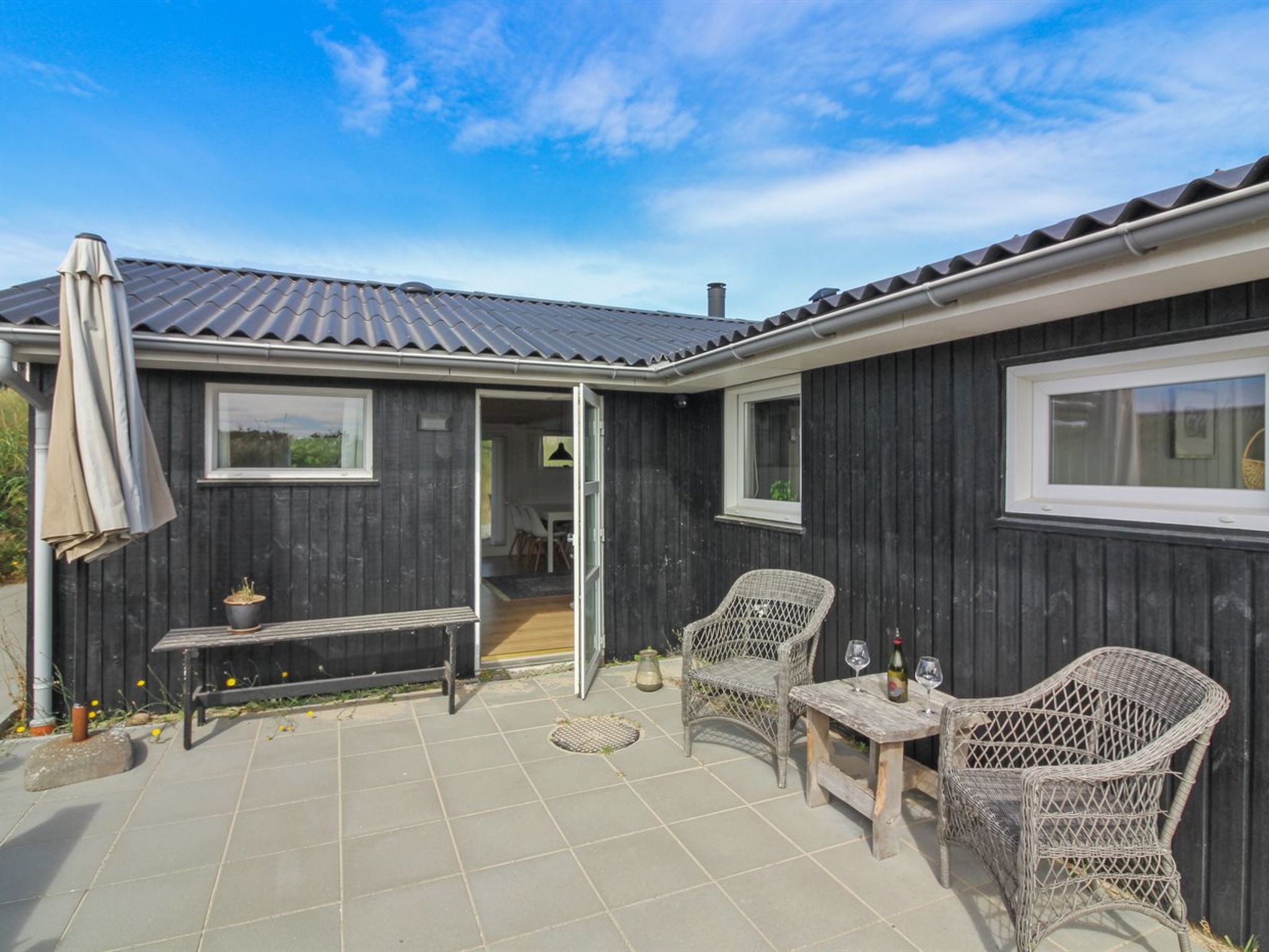 "Ingemar" - 100m from the sea-Buiten