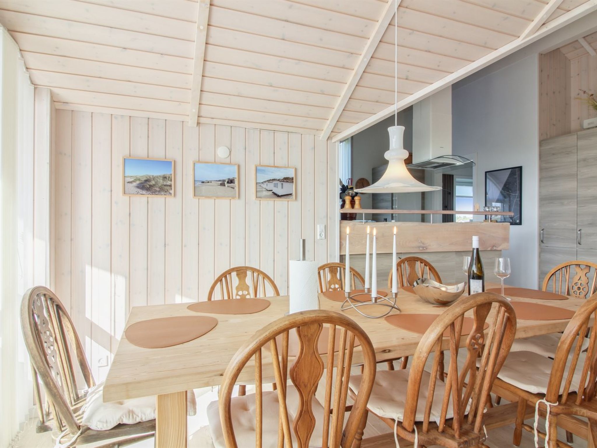 "Mirkka" - 1.5km from the sea - Binnen