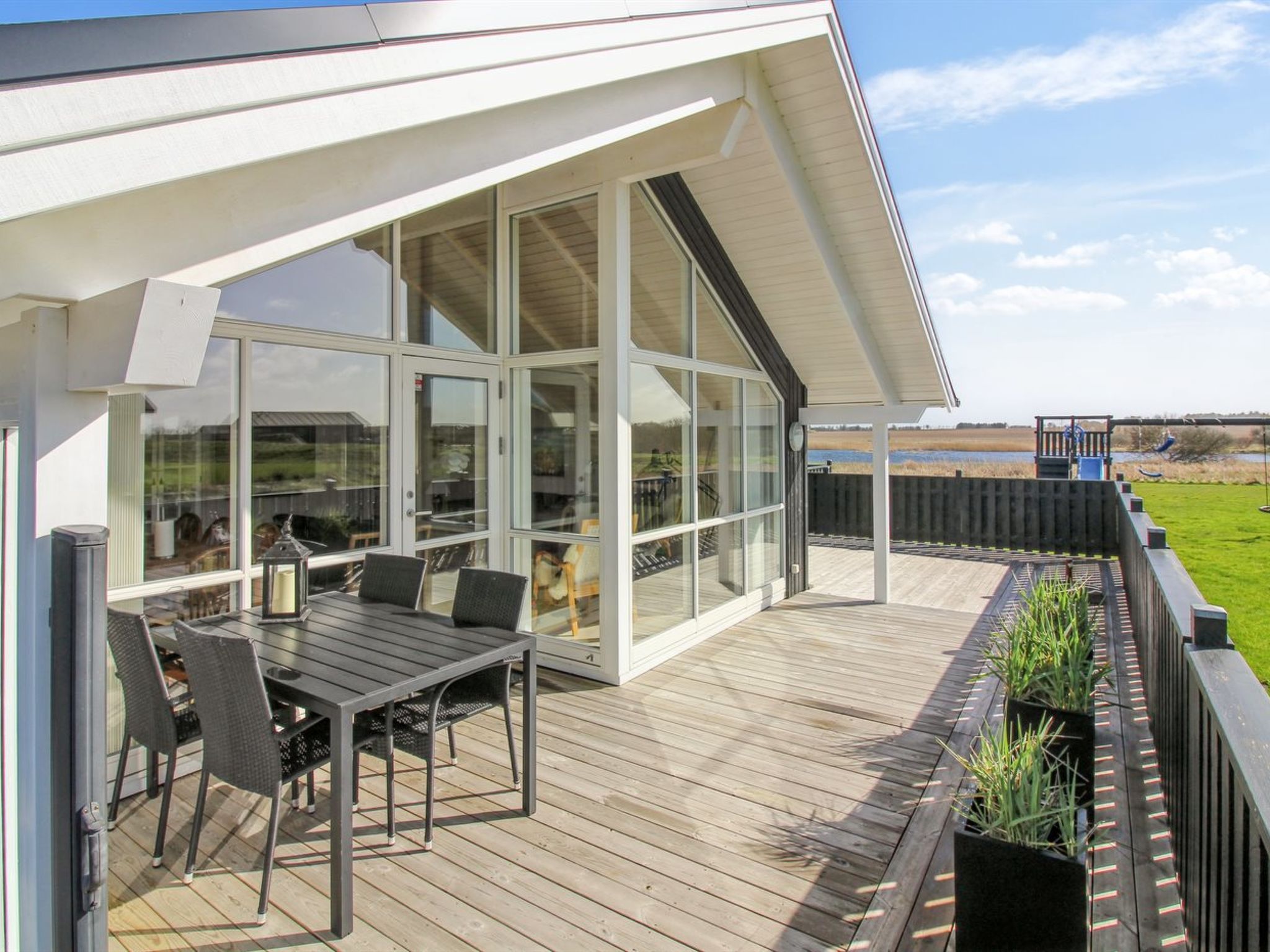"Mirkka" - 1.5km from the sea - Buiten