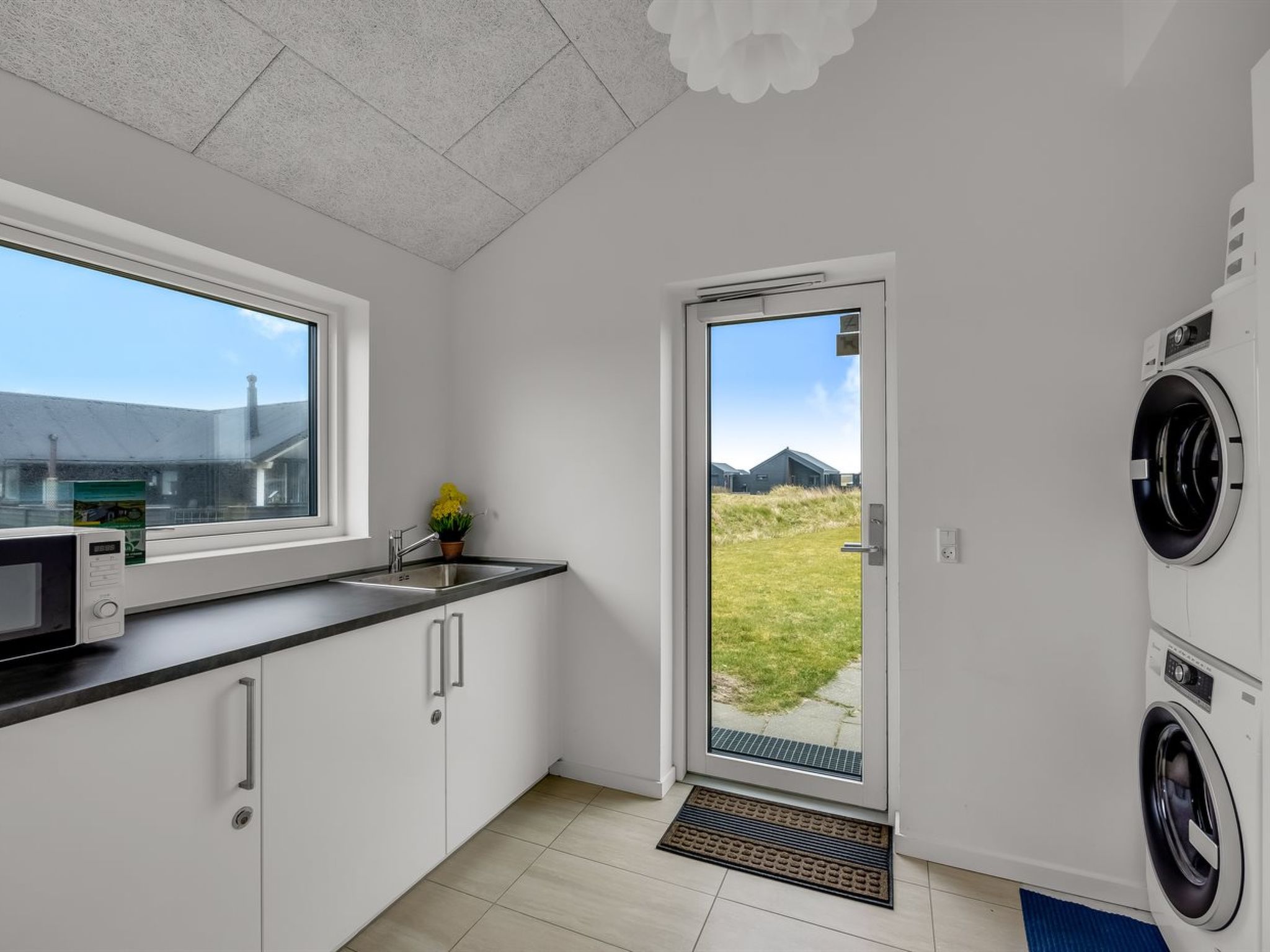 "Tatiane" - 1.5km from the sea - Inside