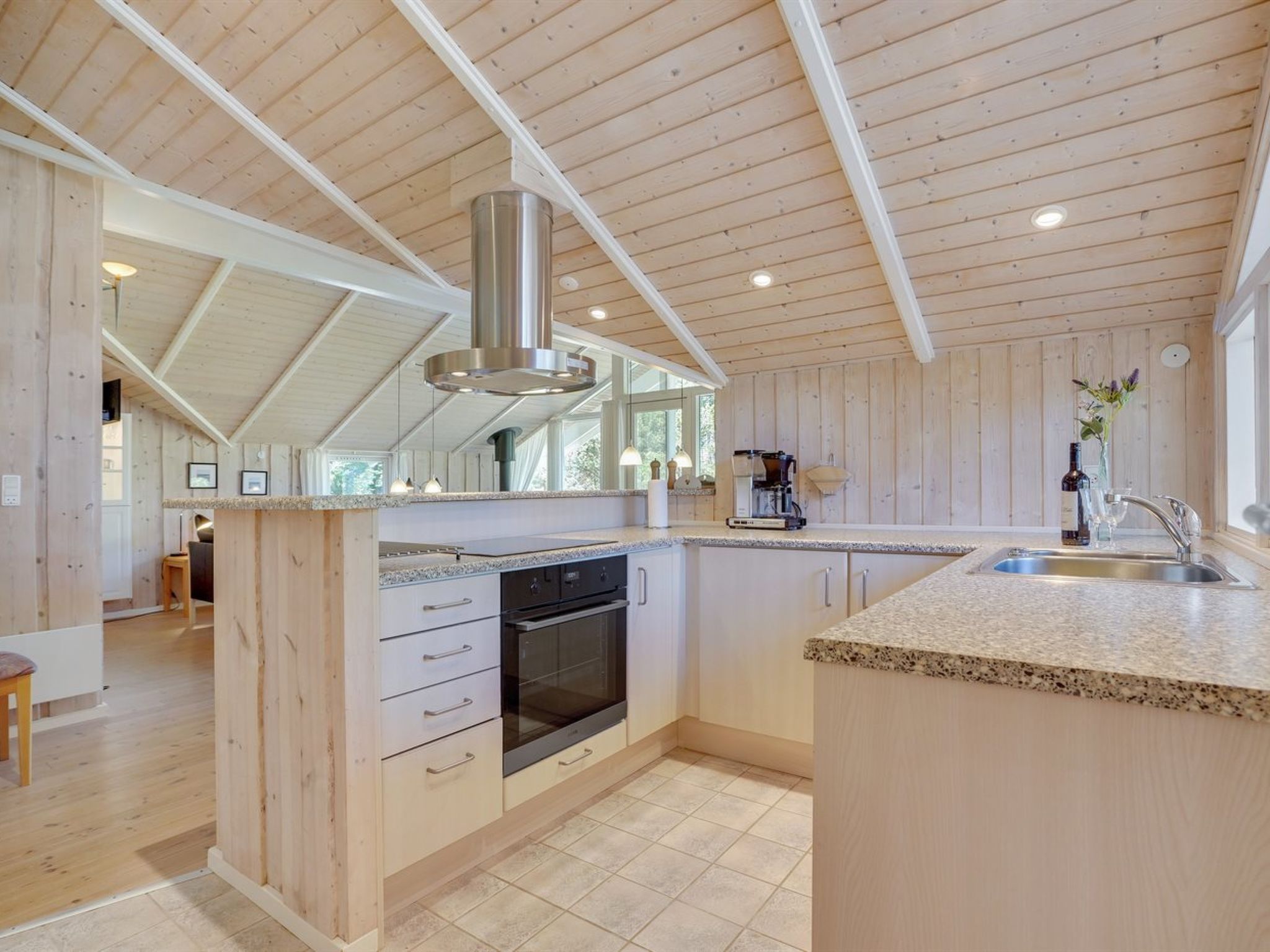 "Saana" - 700m from the sea - Inside