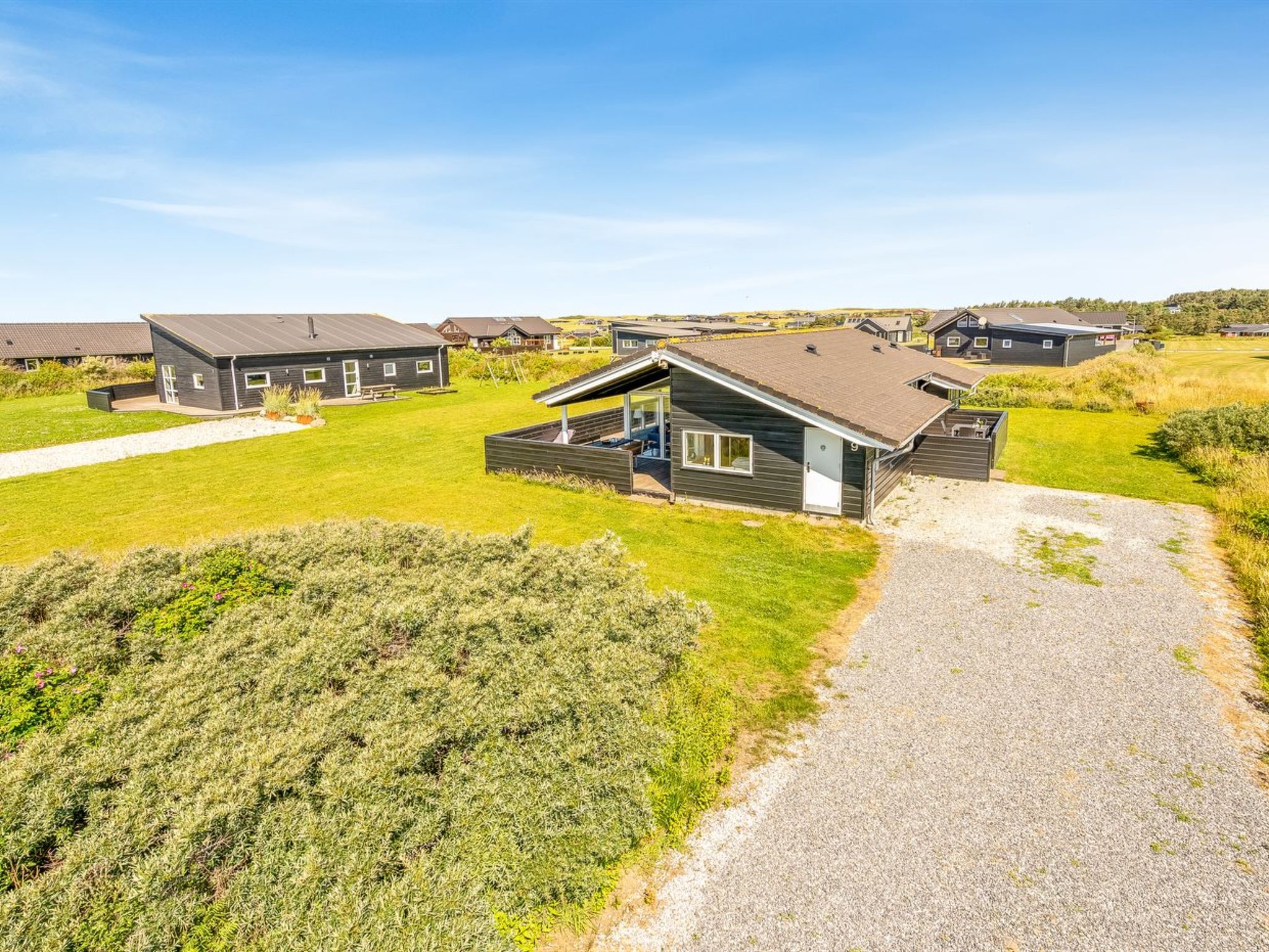 "Heidy" - 450m from the sea-Buiten