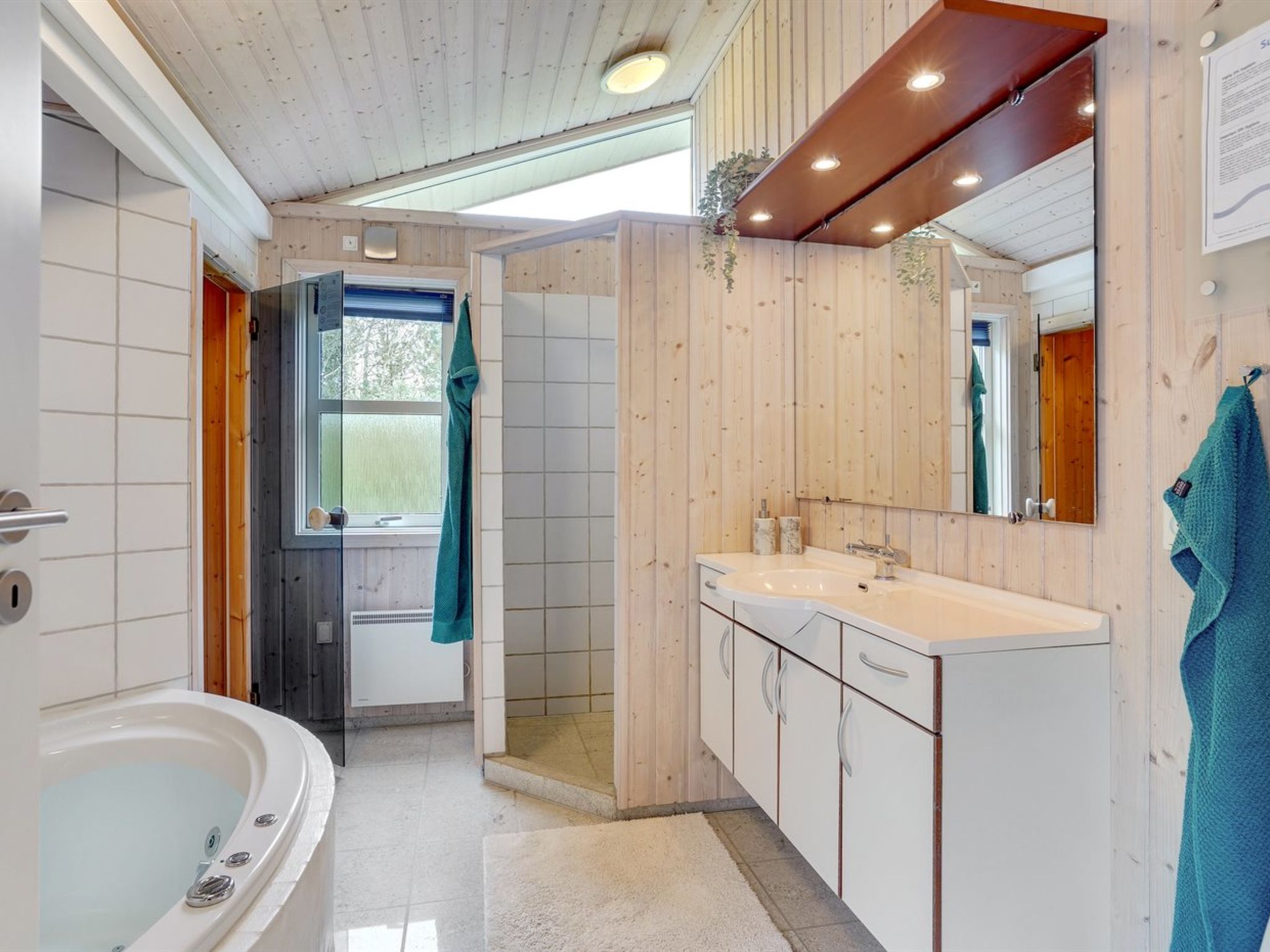 "Jara" - 700m from the sea - Binnen