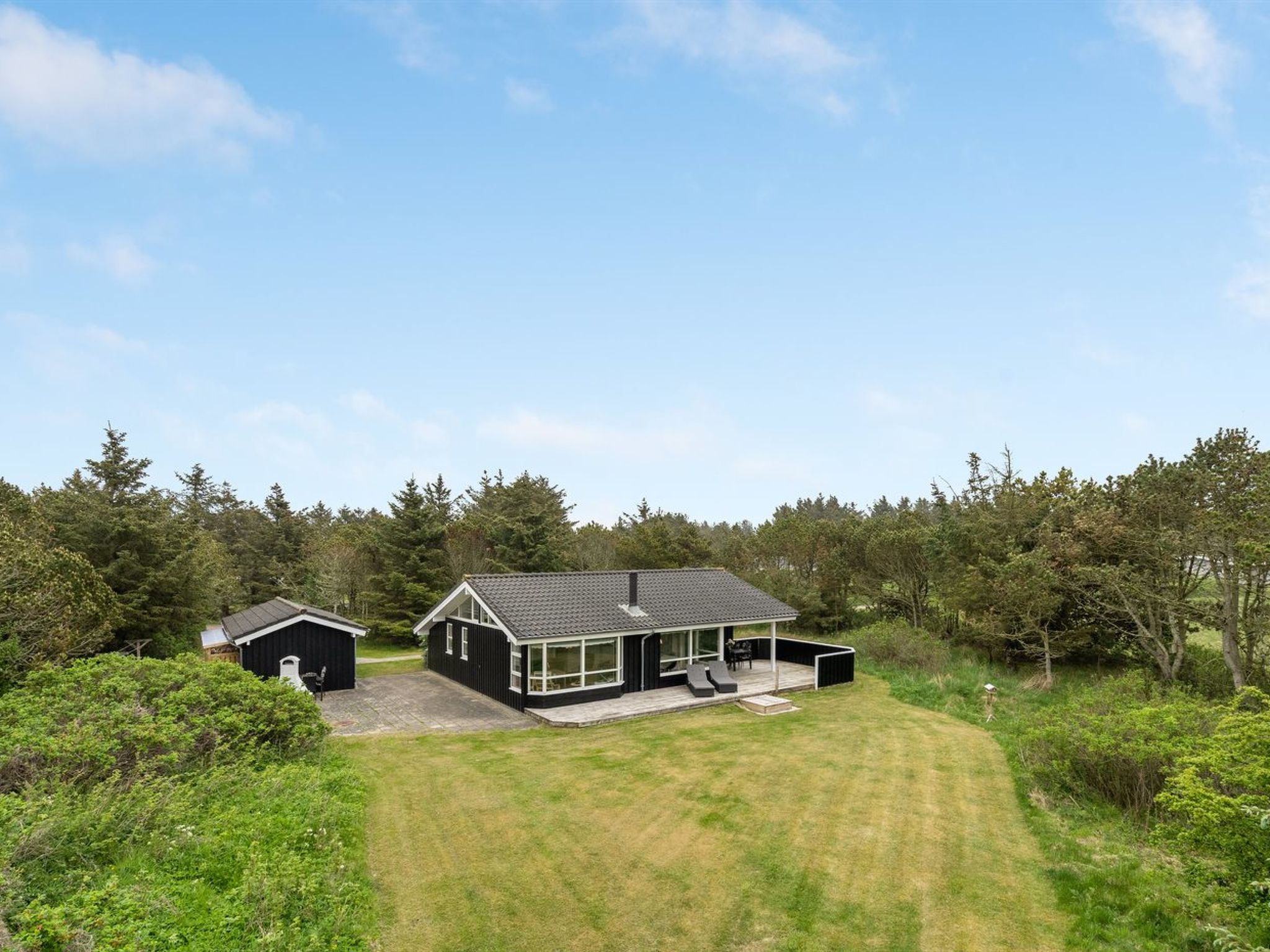"Jara" - 700m from the sea - Buiten