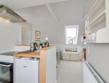 "Evangelina" - 350m from the sea