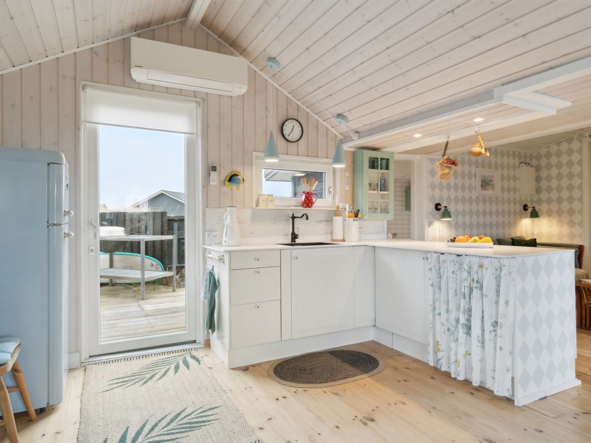 "Aruna" - 200m from the sea - Drinnen