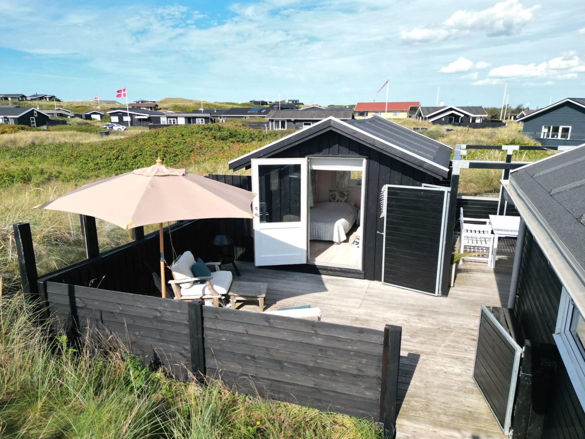"Aruna" - 200m from the sea-Buiten