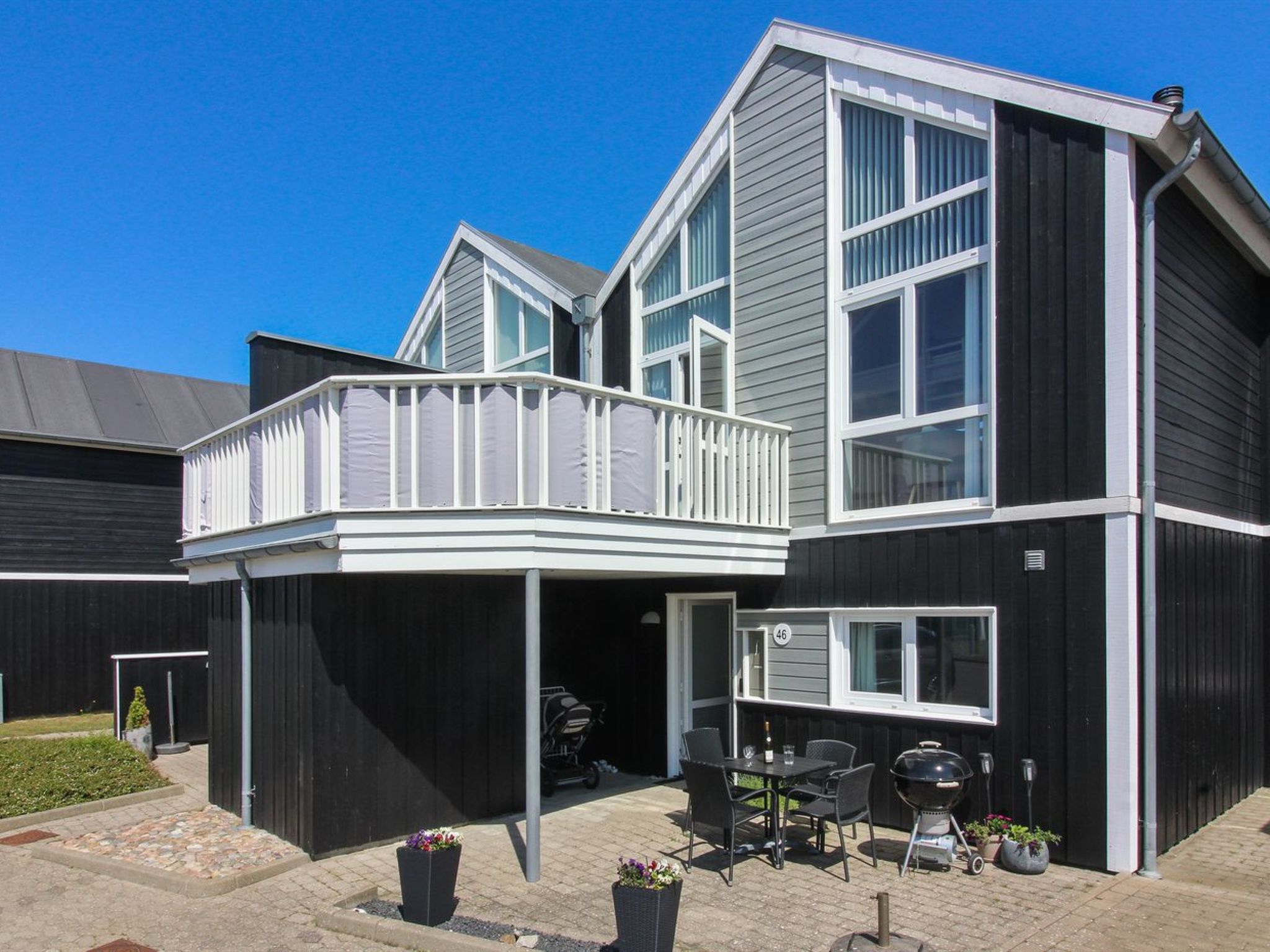 "Adna" - 700m from the sea