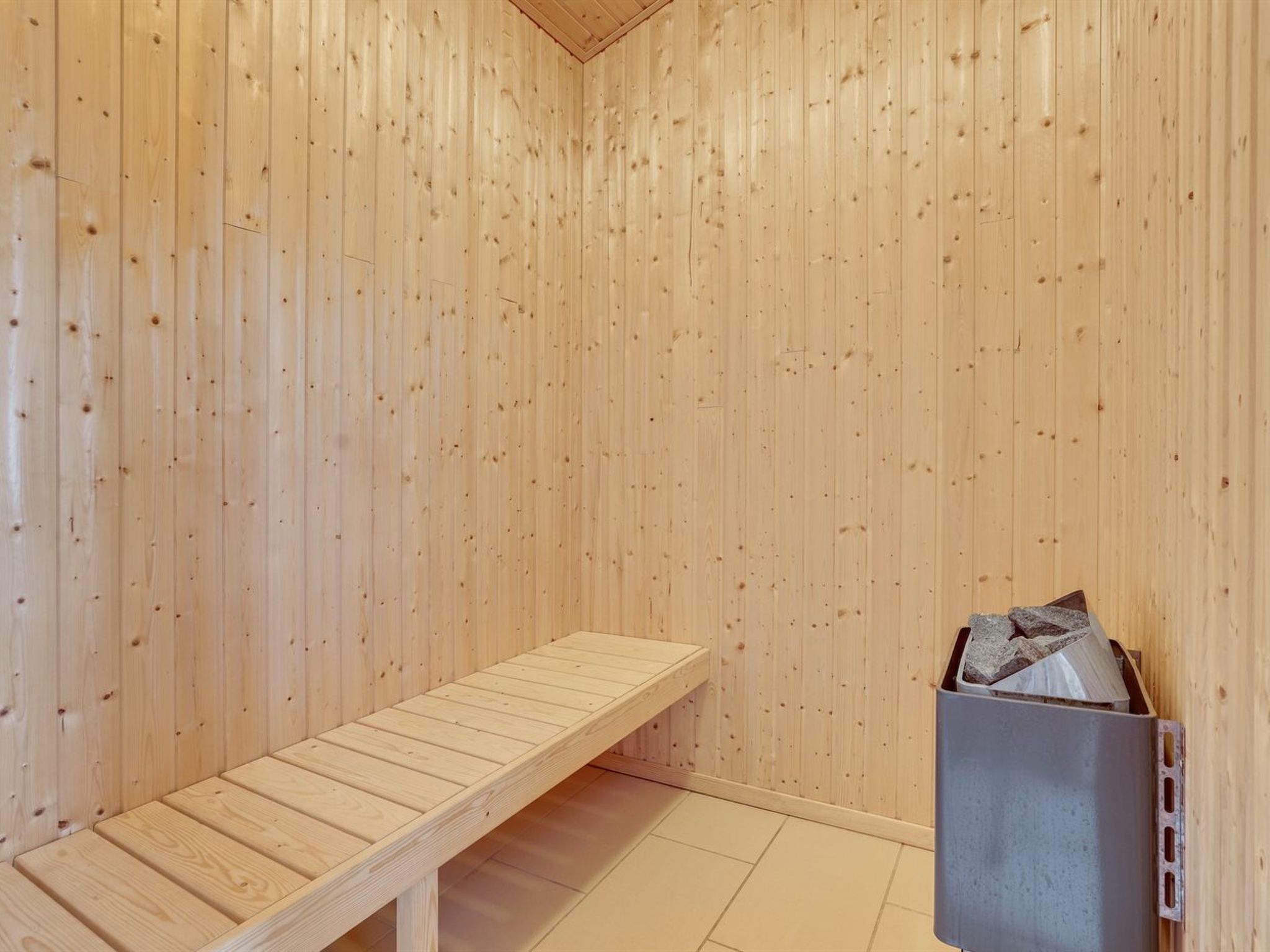 "Vitori" - 800m from the sea - Binnen