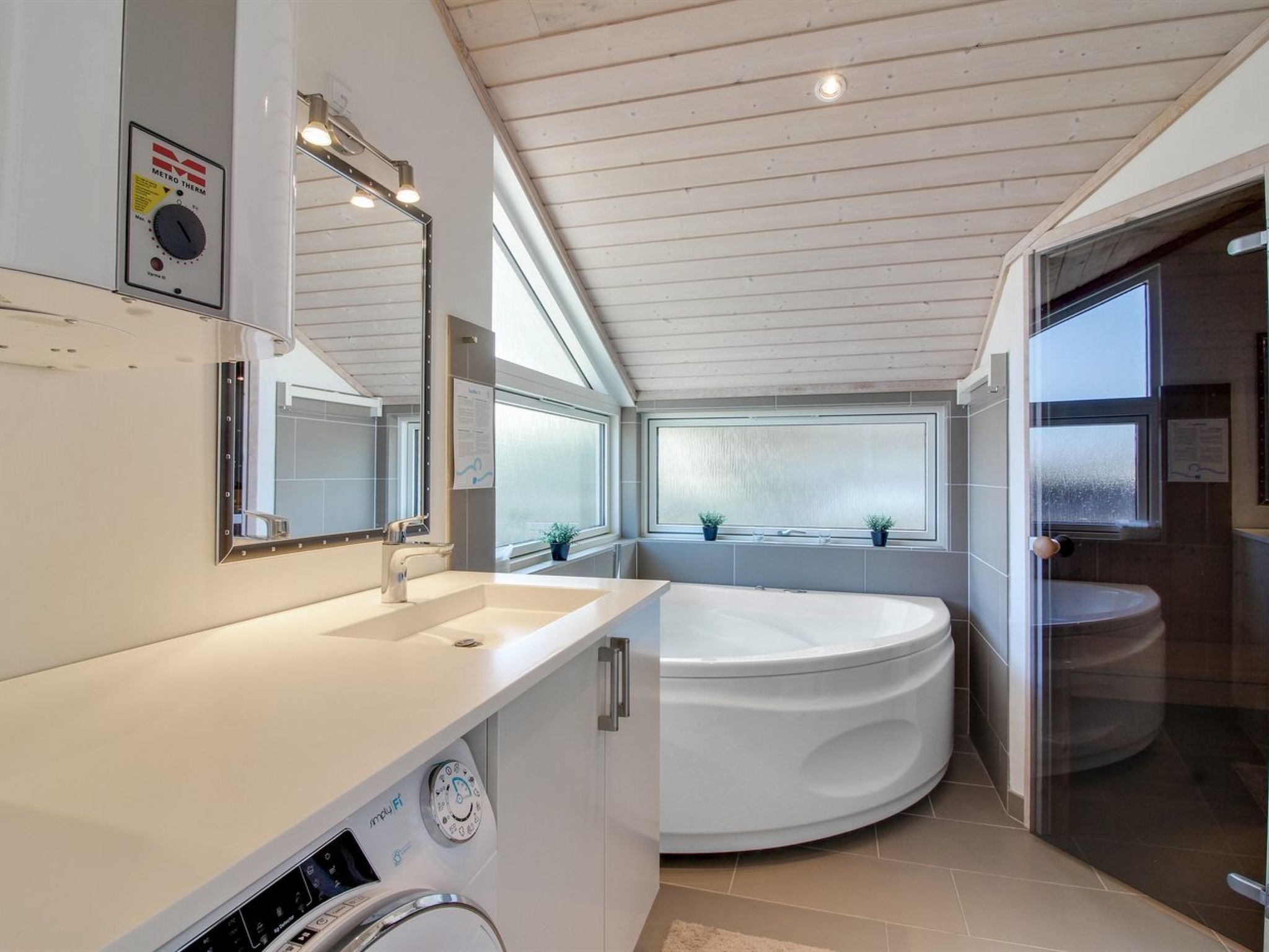 "Felippa" - 25m from the sea-Binnen