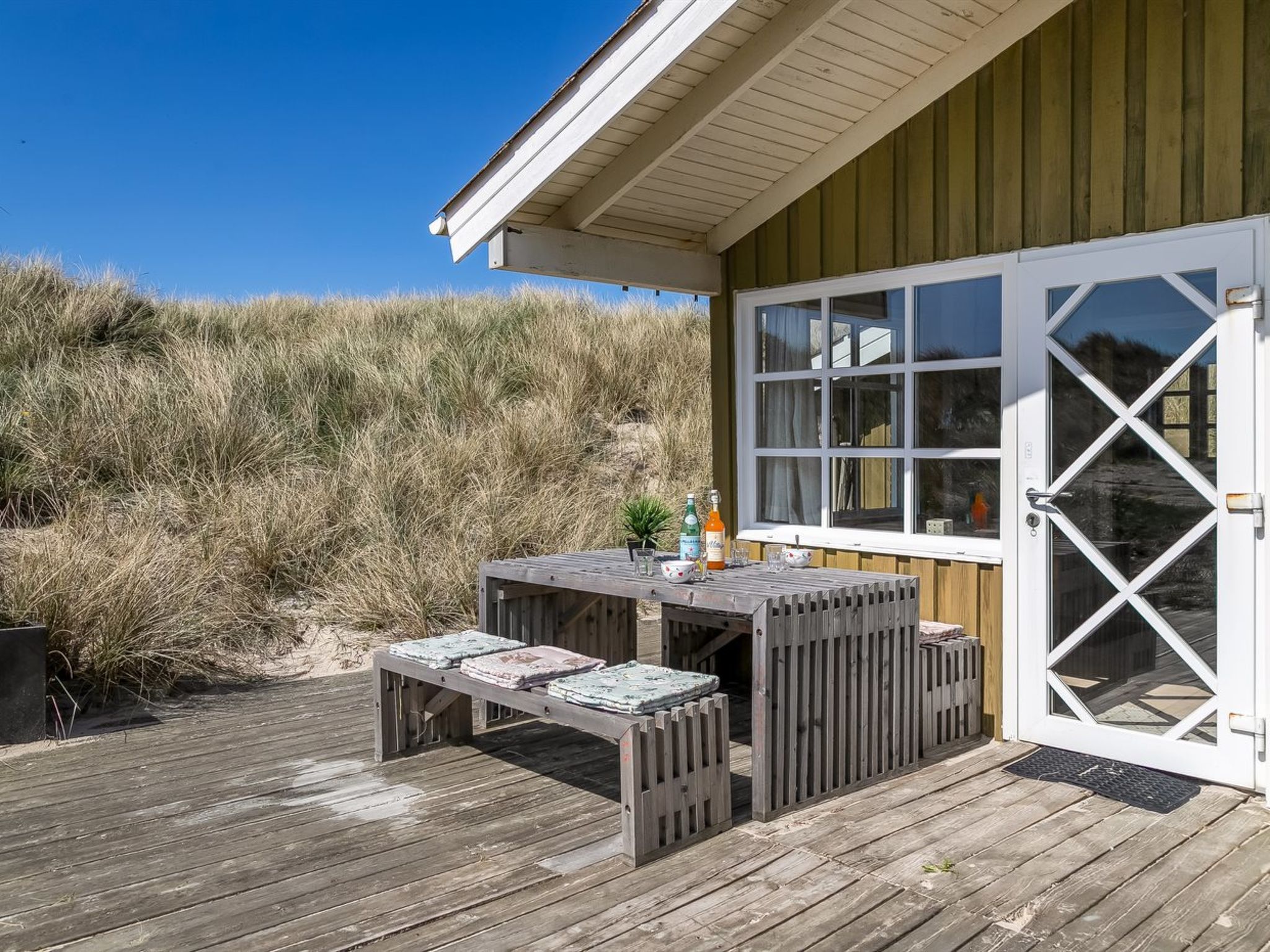 "Guthfrith" - 100m from the sea — Terrace (3 of 26)