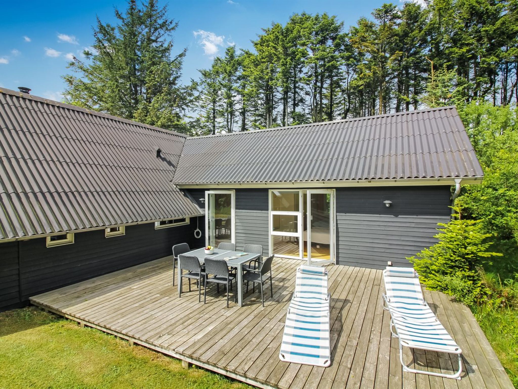 "Windelgard" - 1km from the sea — Terrace (2 of 26)