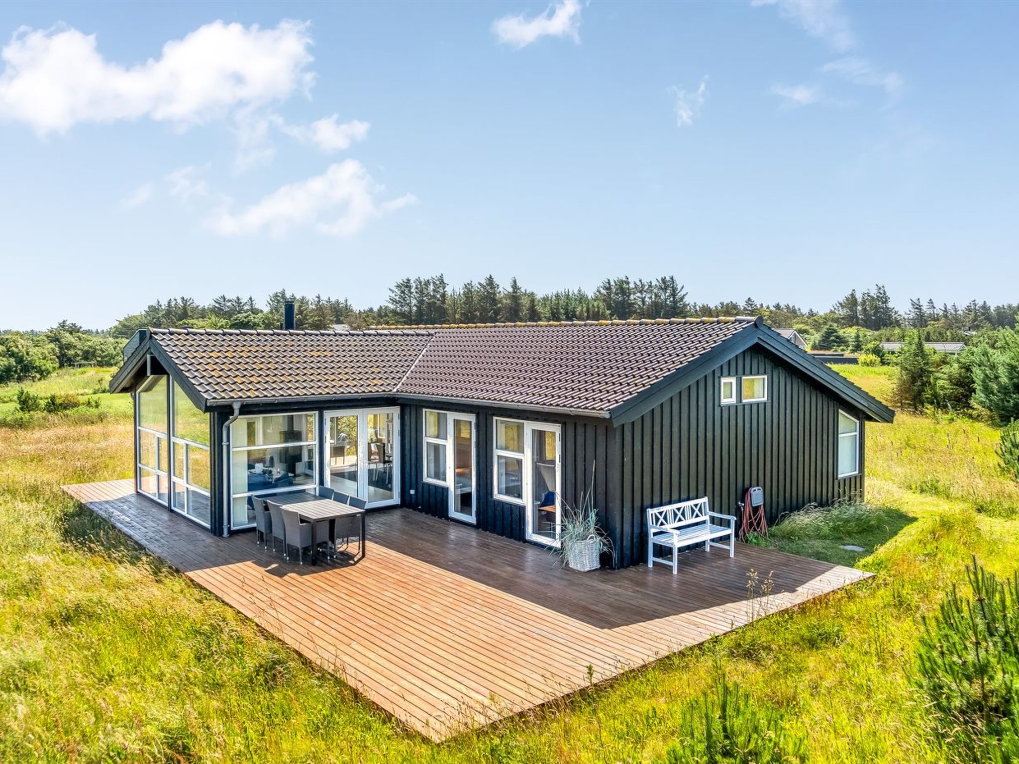 "Hildegardt" - 1km from the sea - Outside